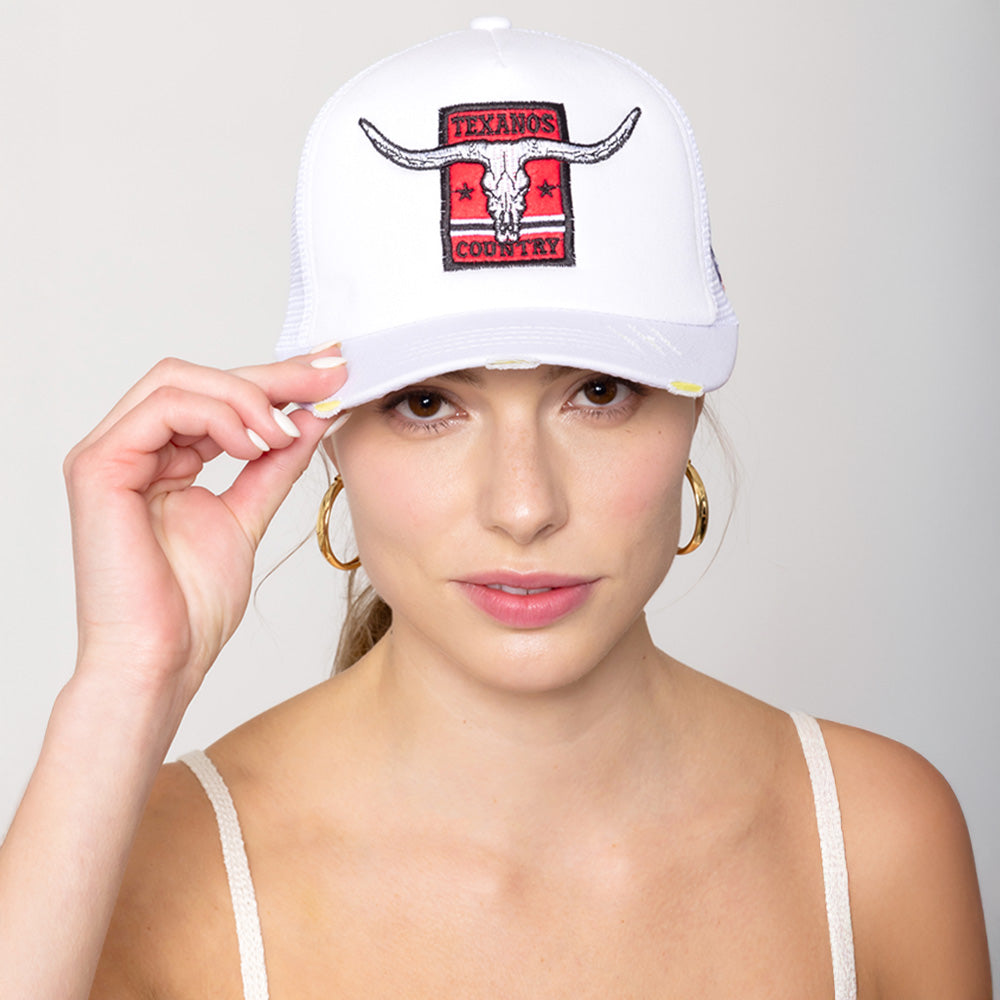 Texanos Country Texas Steer Head Embroidered Mesh Back White Trucker Hat - Western Style Baseball Cap for Men & Women, Perfect for Rodeo, Country Music Festivals and Outdoor Adventures
