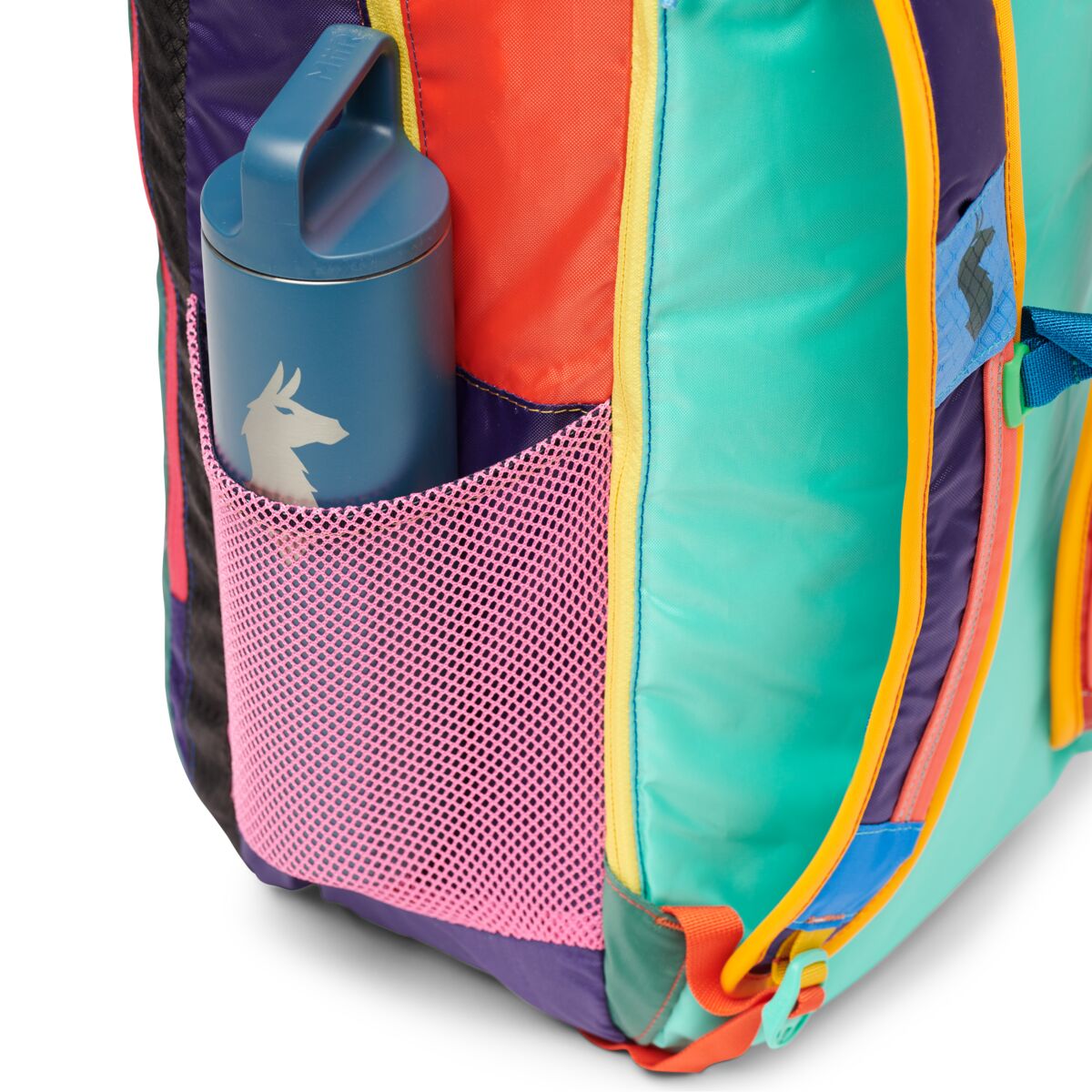 Cotopaxi Batac 24L Backpack Del Día - Lightweight Water-Resistant Daypack for Hiking, Travel & Commuting - Perfect for Outdoor Adventures & Daily Use