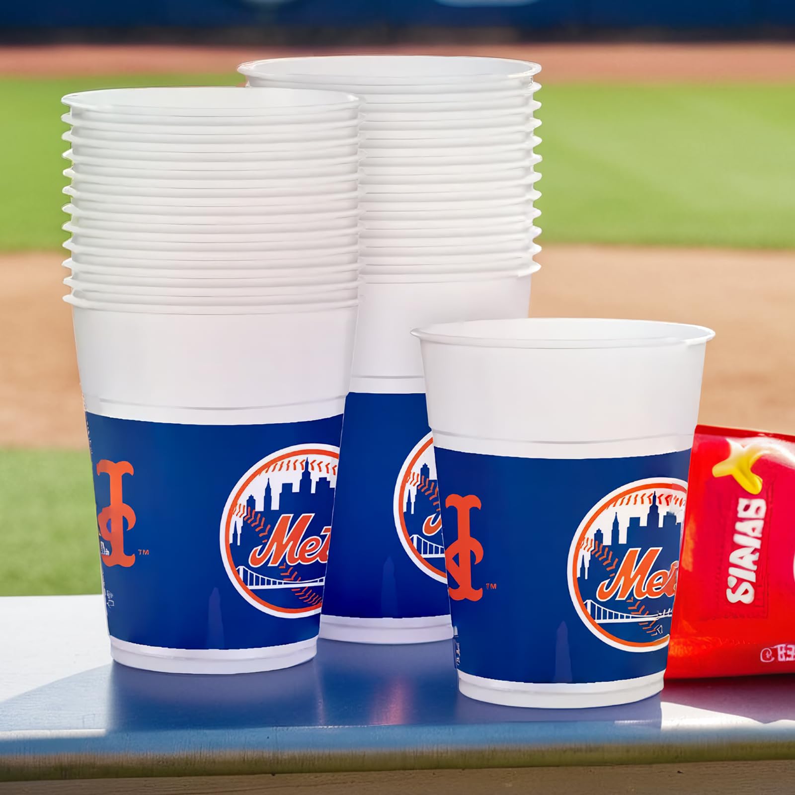 Amscan New York Mets 16 oz Plastic Party Cups - Pack of 25 for Baseball Games, Tailgating & Sports Themed Events