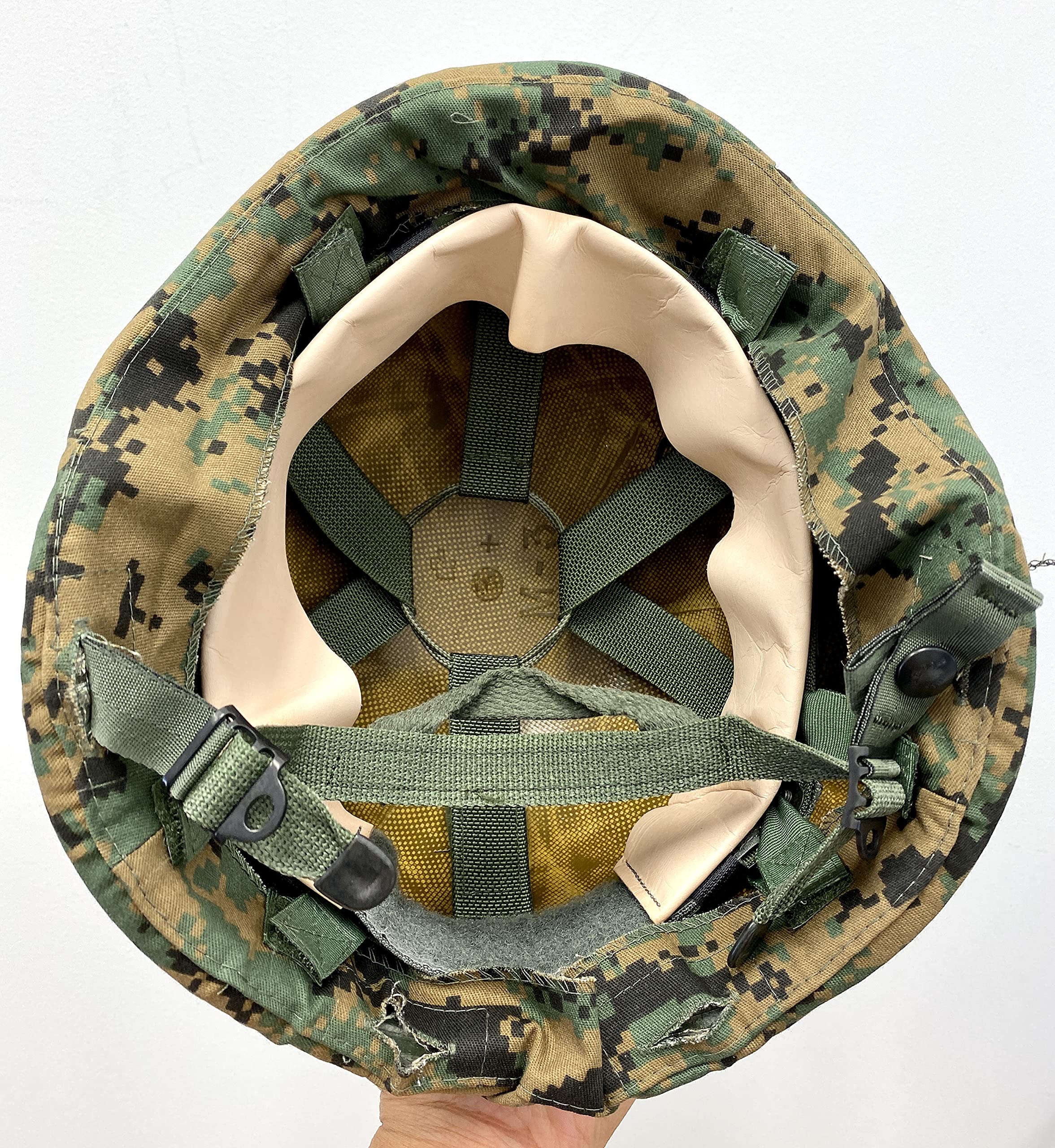 Original USGI Genuine PASGT Helmet - Medium Size Military Ballistic Helmet for Tactical, Airsoft & Outdoor Protection - Perfect for Combat Training, Paintball & Safety Gear Collection