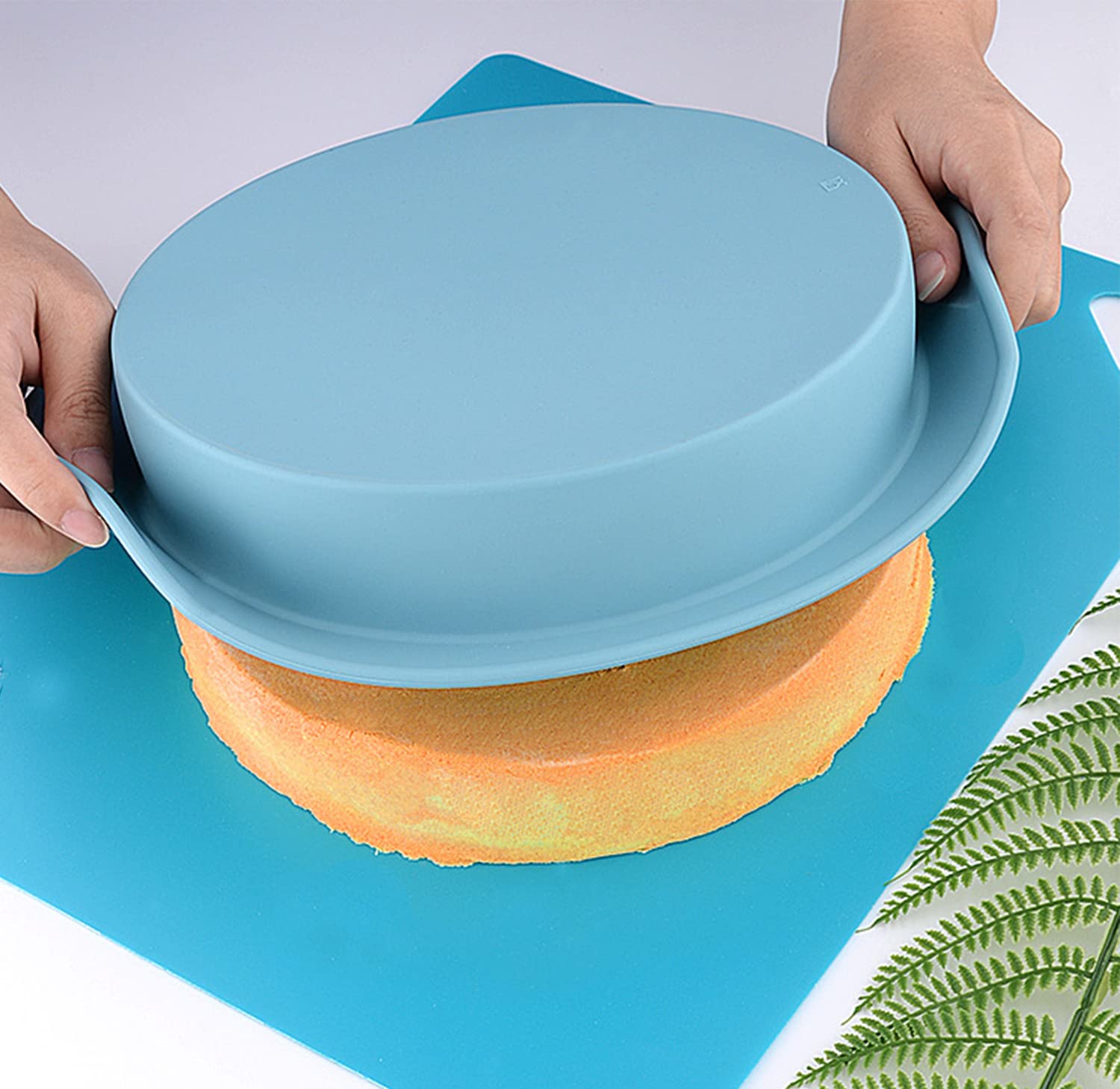 7-in-1 Non-Toxic Silicone Bakeware Set - BPA Free Round & Square Cake Pan, Loaf Pan, Muffin Tray for Oven Baking | Perfect for Bread, Pizza, Cheesecake, Cupcakes & Desserts | Ideal for Home Bakers, Holiday Cooking & Party Treats