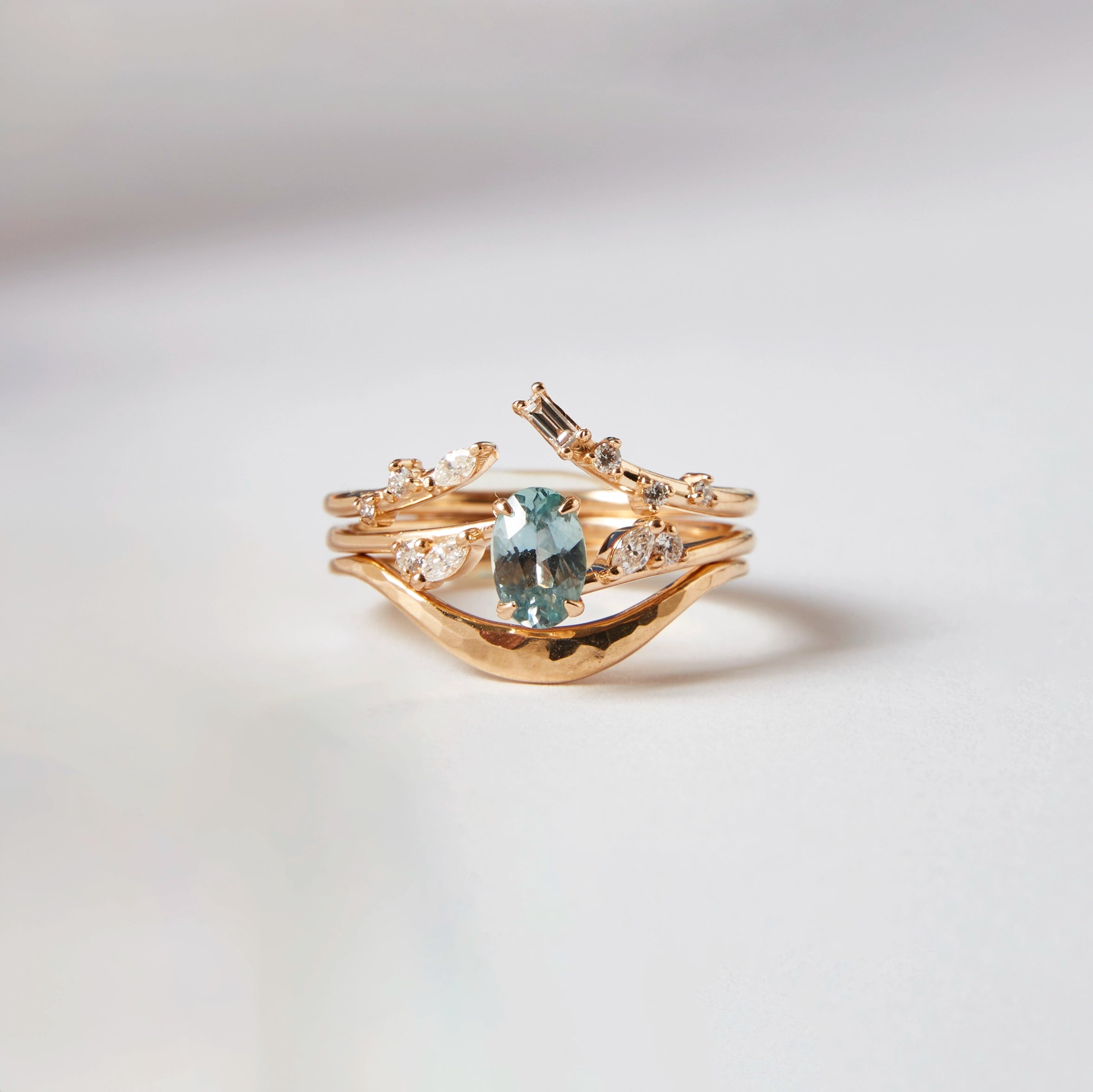 Unique 14K Yellow Gold Oval Sapphire Engagement Ring with Sky Blue Gemstone – Perfect for Proposals, Anniversaries & Special Occasions