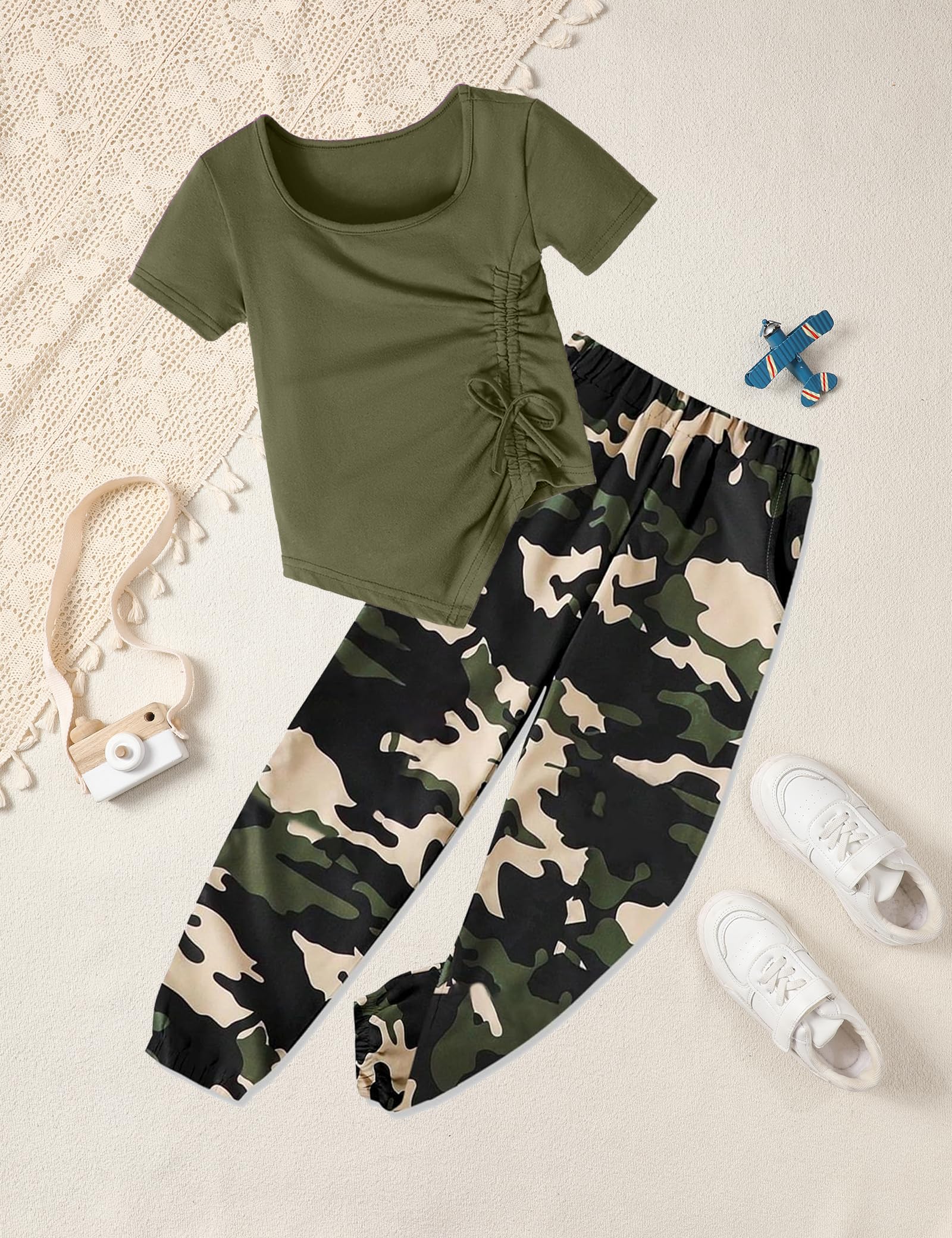 Girls' Ruched Drawstring Short Sleeve Top & Camo Pants 2-Piece Summer Outfit Set - Perfect for Playdates, Beach Trips & Casual Wear