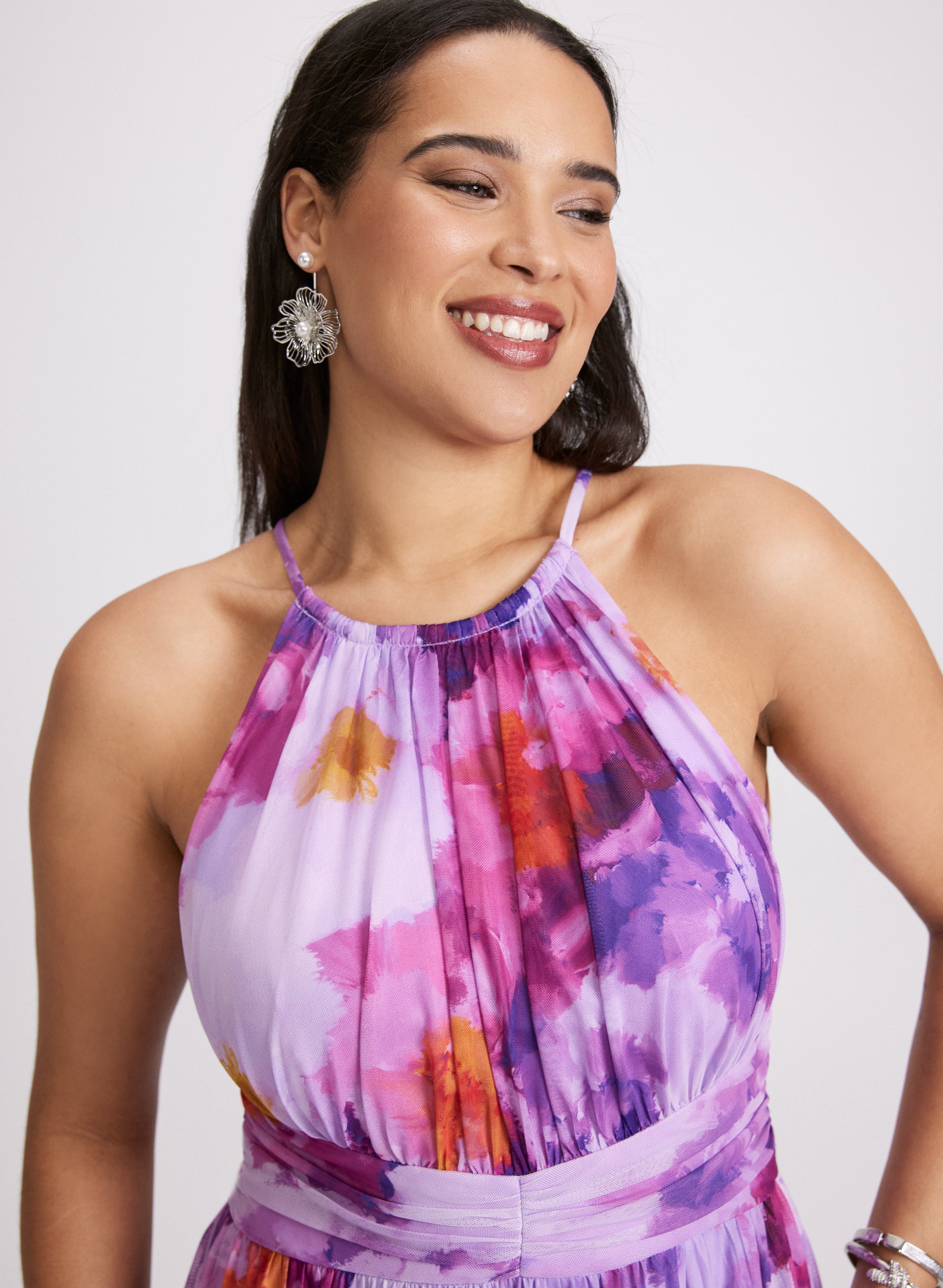 Elegant Floral Chiffon Dress for Women - Summer Boho Maxi Dress with V-Neck & Flowy Sleeves - Perfect for Beach Vacations, Weddings, and Date Nights