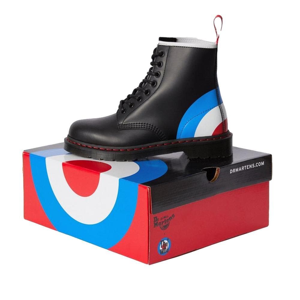 Dr. Martens 1460 Black Leather Boots for Men & Women - Classic Ankle Boots for Everyday Wear, Work & Fashion