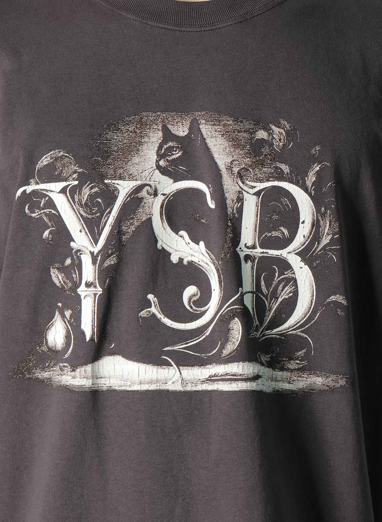 Stylish Cat Print T-Shirt for Men & Women | Trendy Graphic Tee for Casual Wear | Perfect for Everyday Outfits, Parties & Gifts