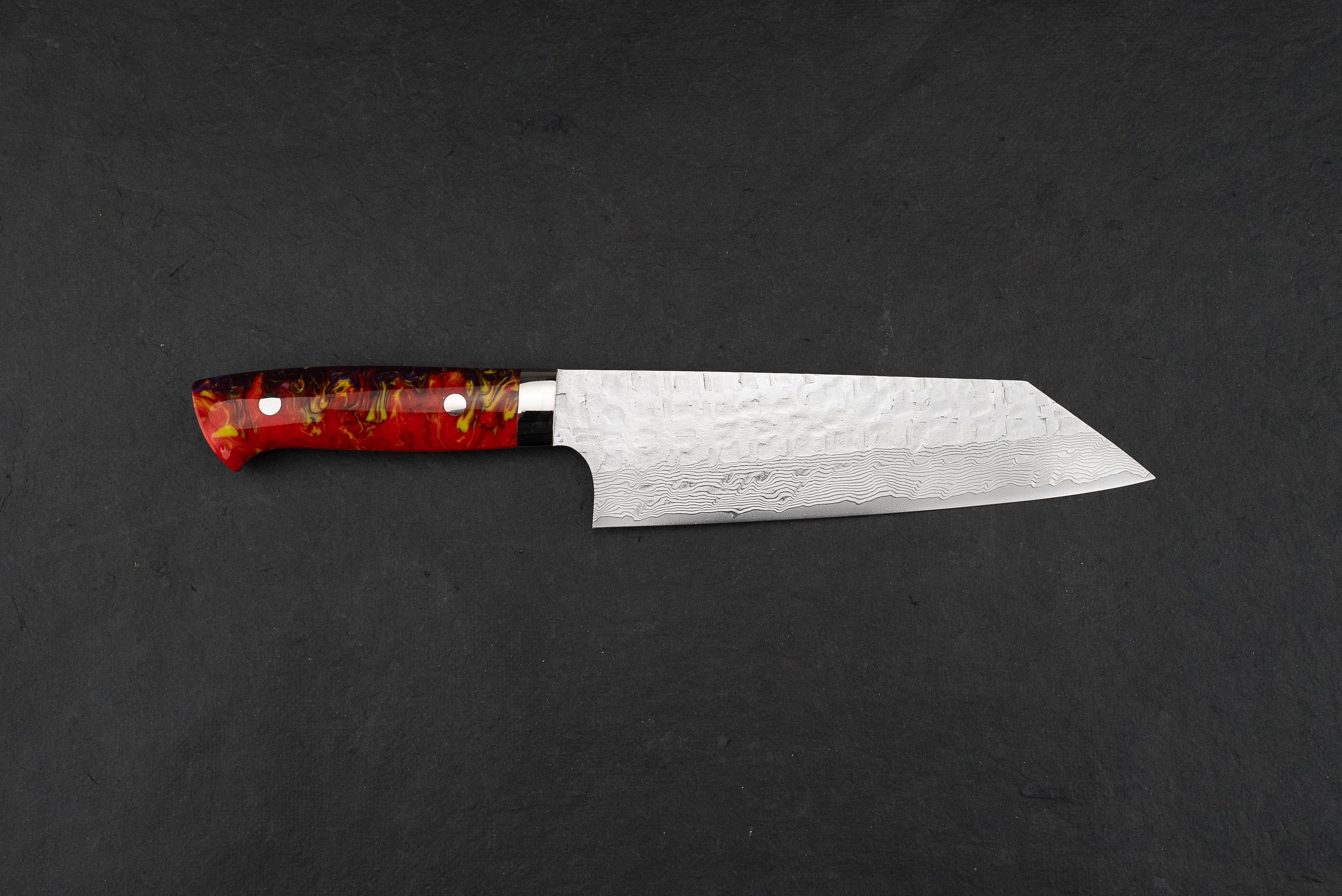 Takeshi Saji VG10 Damascus Western Bunka Knife 180mm - Premium Japanese Chef Knife for Slicing, Dicing & Precision Cooking