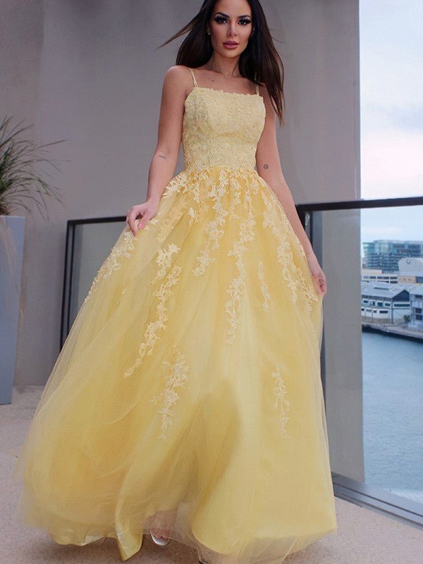 Elegant A-Line Lace Prom Dress with Spaghetti Straps - Yellow Sleeveless Formal Gown for Homecoming, Evening Parties & Special Occasions