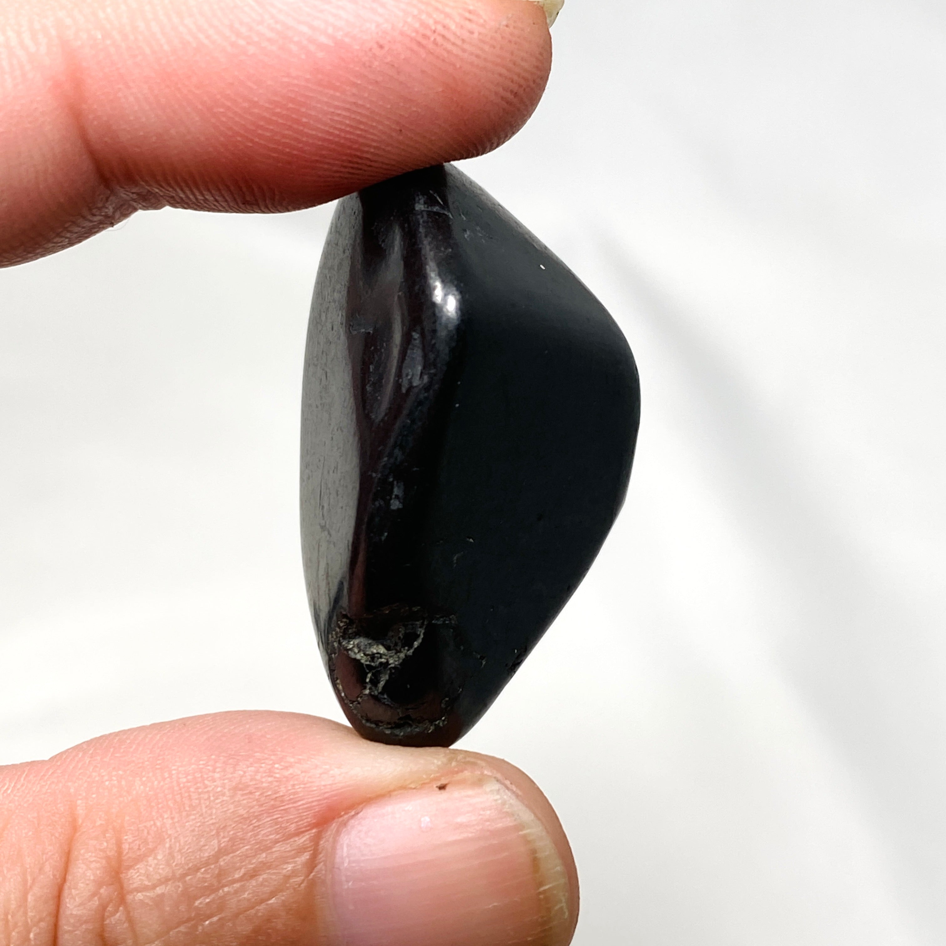 Shungite Tumbled Stones - Natural EMF Protection & Healing Crystals for Home, Office & Meditation - Purify Water & Enhance Energy