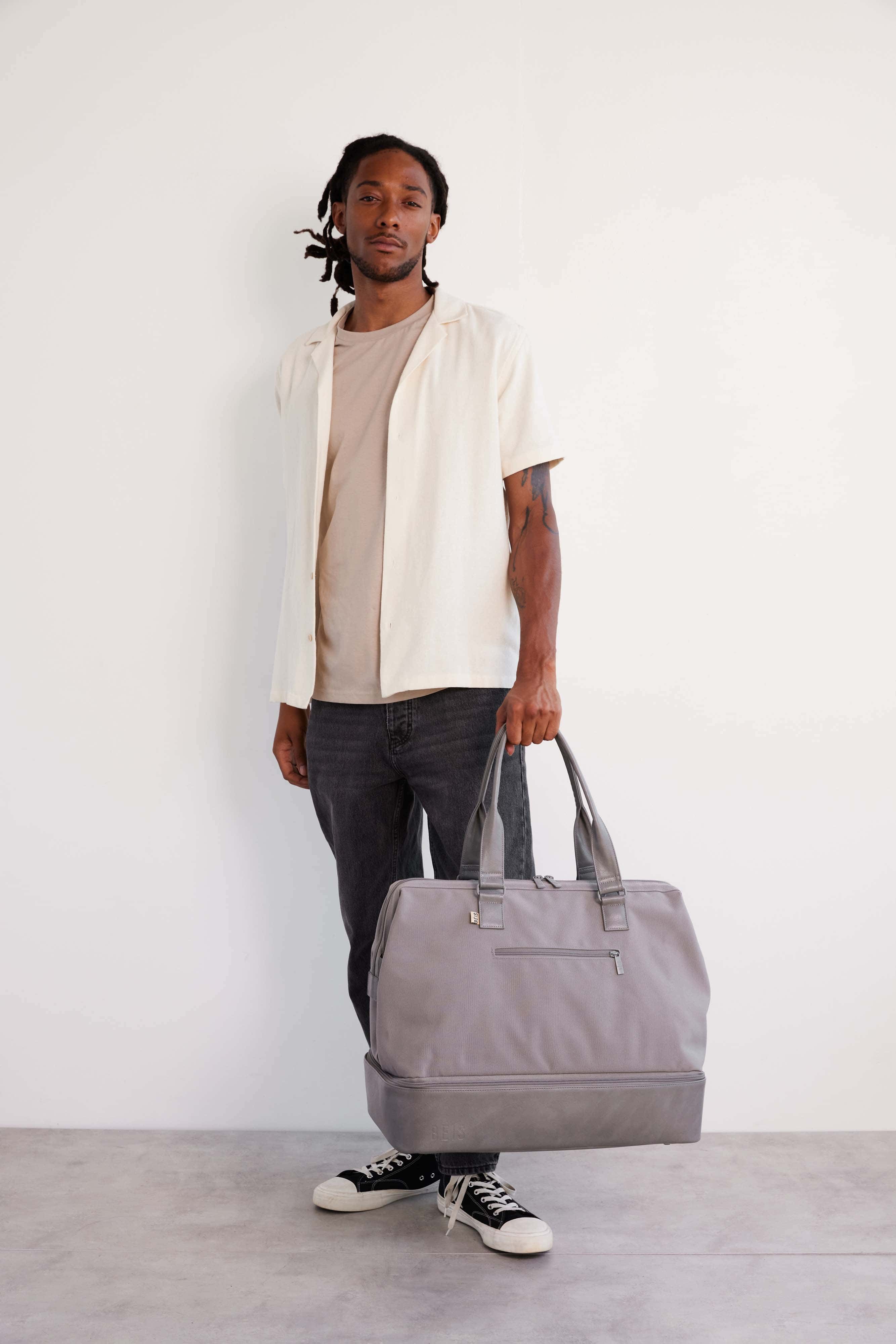 The Weekender Duffle Bag in Grey - Perfect for Travel, Gym & Weekend Getaways | Durable & Stylish Carry-On