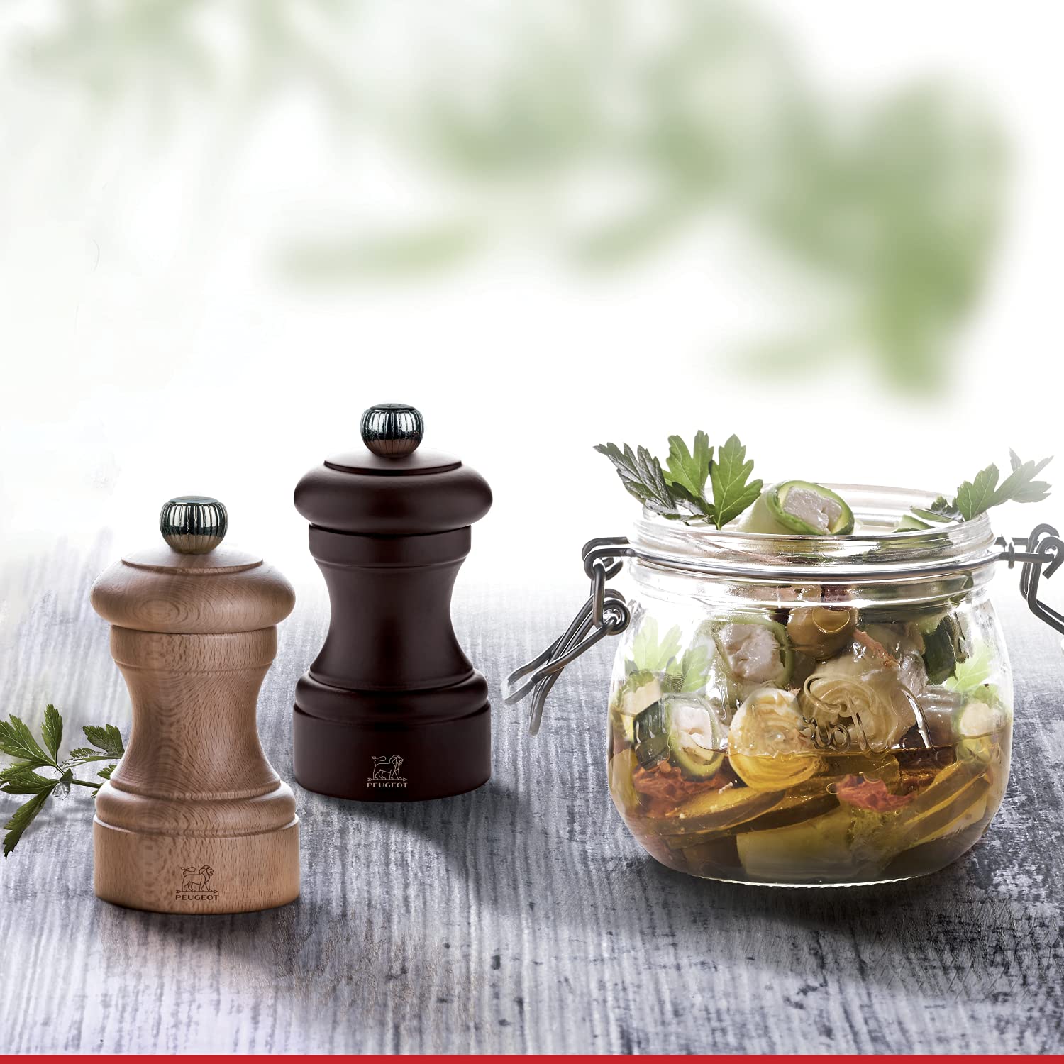 Peugeot Bistro Manual Salt Mill - Adjustable Wooden Salt Grinder for Kitchen & Dining - Classic Beechwood & Chocolate Finish - Perfect for Home, Restaurant, and Gourmet Cooking