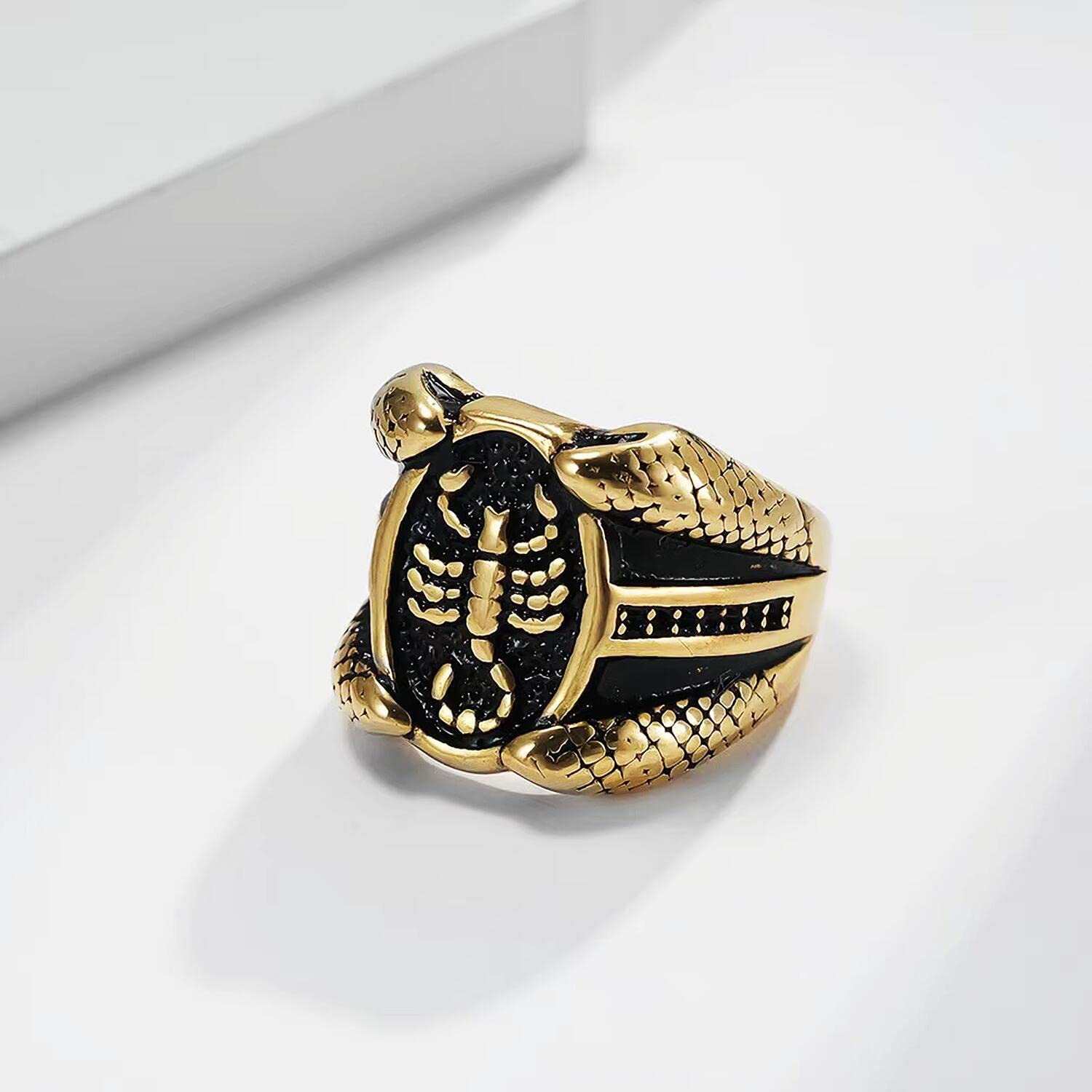 Men's Scorpion Ring - Gothic Animal Jewelry, 316L Stainless Steel Punk Ring for Bikers | Iced Out Hip Hop Cocktail Party Ring | Perfect for Nightlife, Concerts & Alternative Fashion