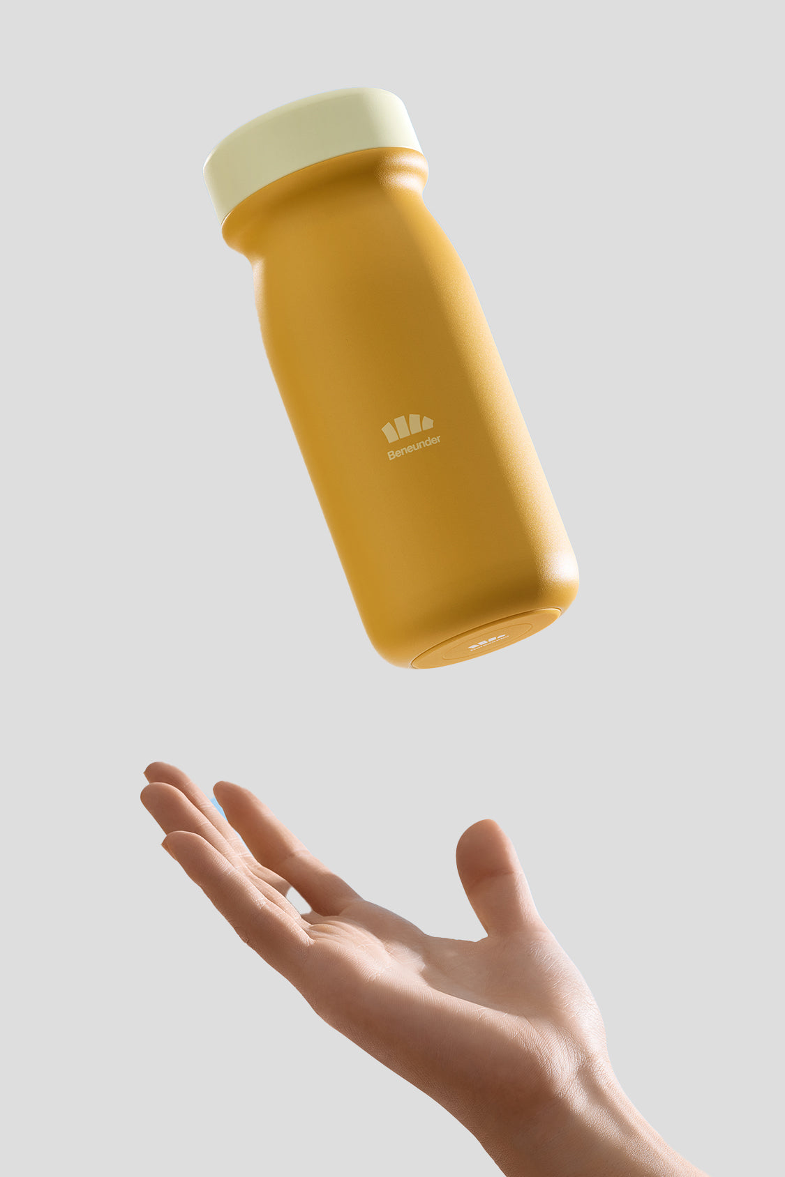 LightHeat 400ML Insulated Travel Mug - Leak-Proof Stainless Steel Coffee Thermos for Commuting, Camping & Office Use
