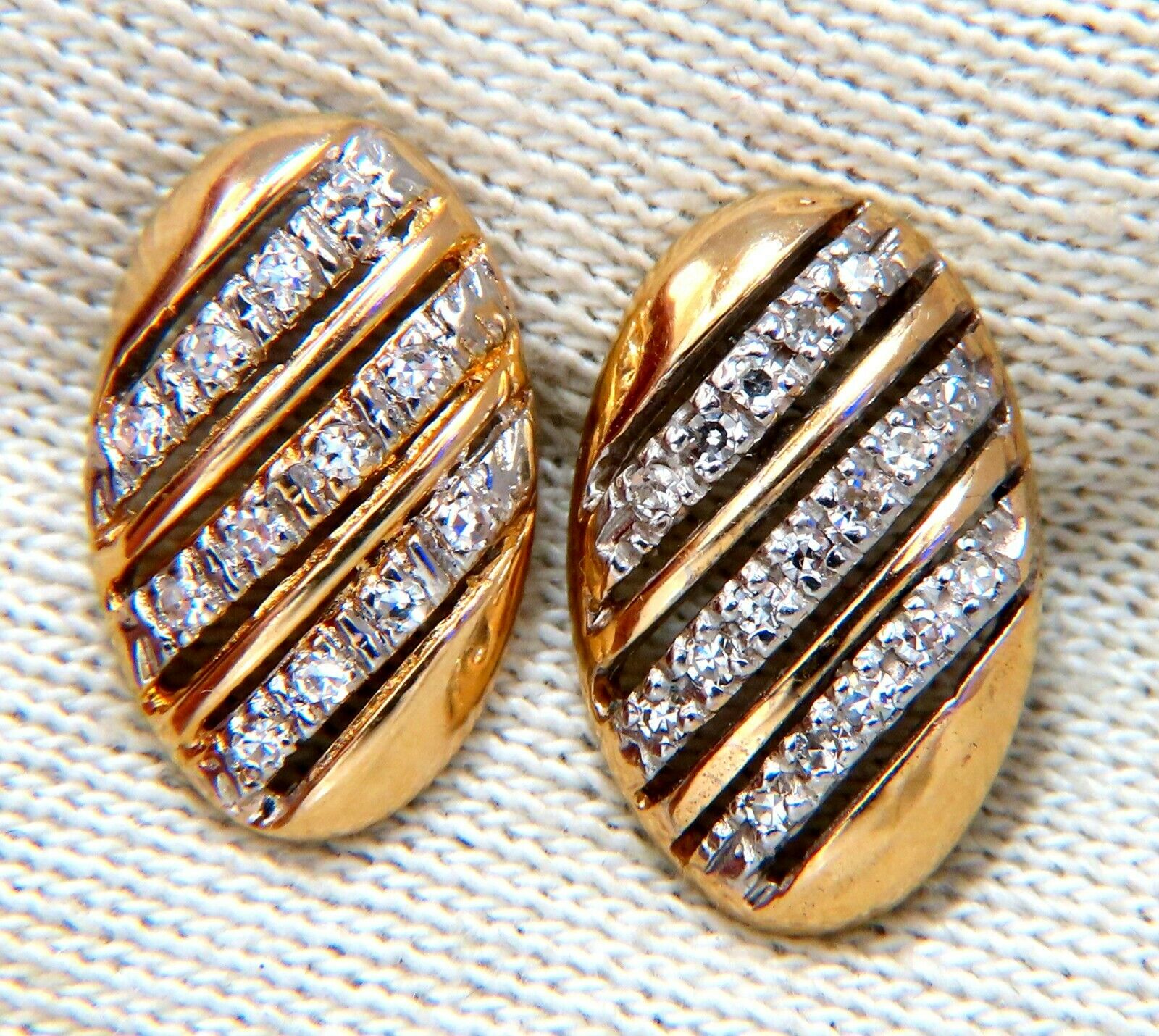 14K Gold Oval Striped Earrings with 0.20ct Natural Round Diamonds - Elegant Jewelry for Weddings, Parties & Special Occasions