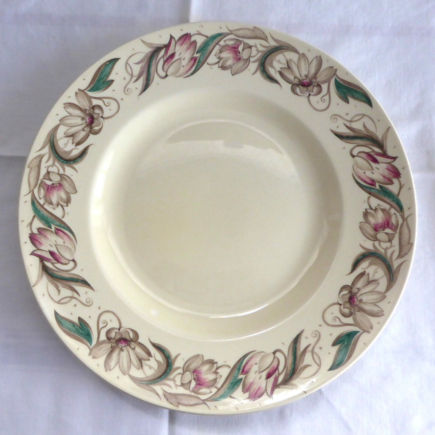 Vintage Susie Cooper Endon 10 Inch Dinner Plate - 1940s England Retro Tulip Design with Smooth Rim - Perfect for Collectors, Retro Dining & Home Decor