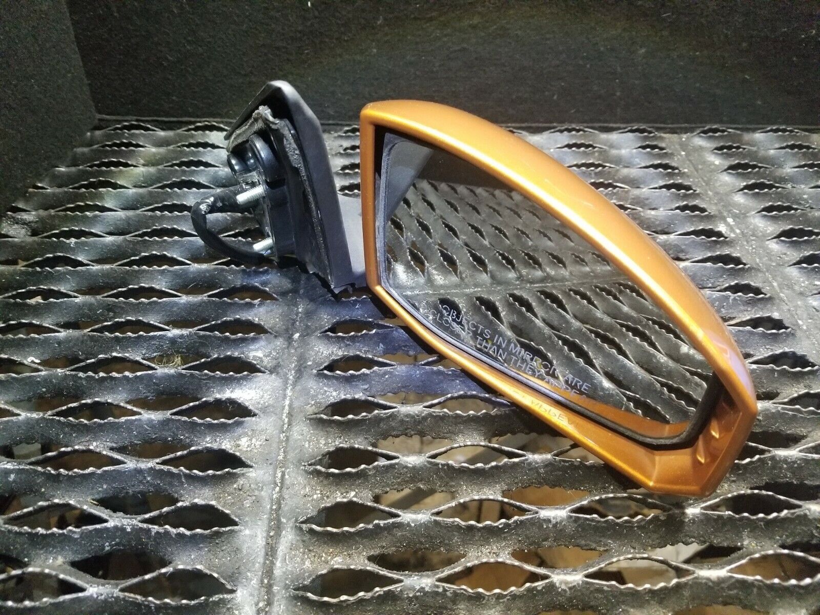 2004-2006 Nissan 350Z Convertible Right Passenger Side Mirror OEM Replacement - Perfect for Road Trips & Daily Driving