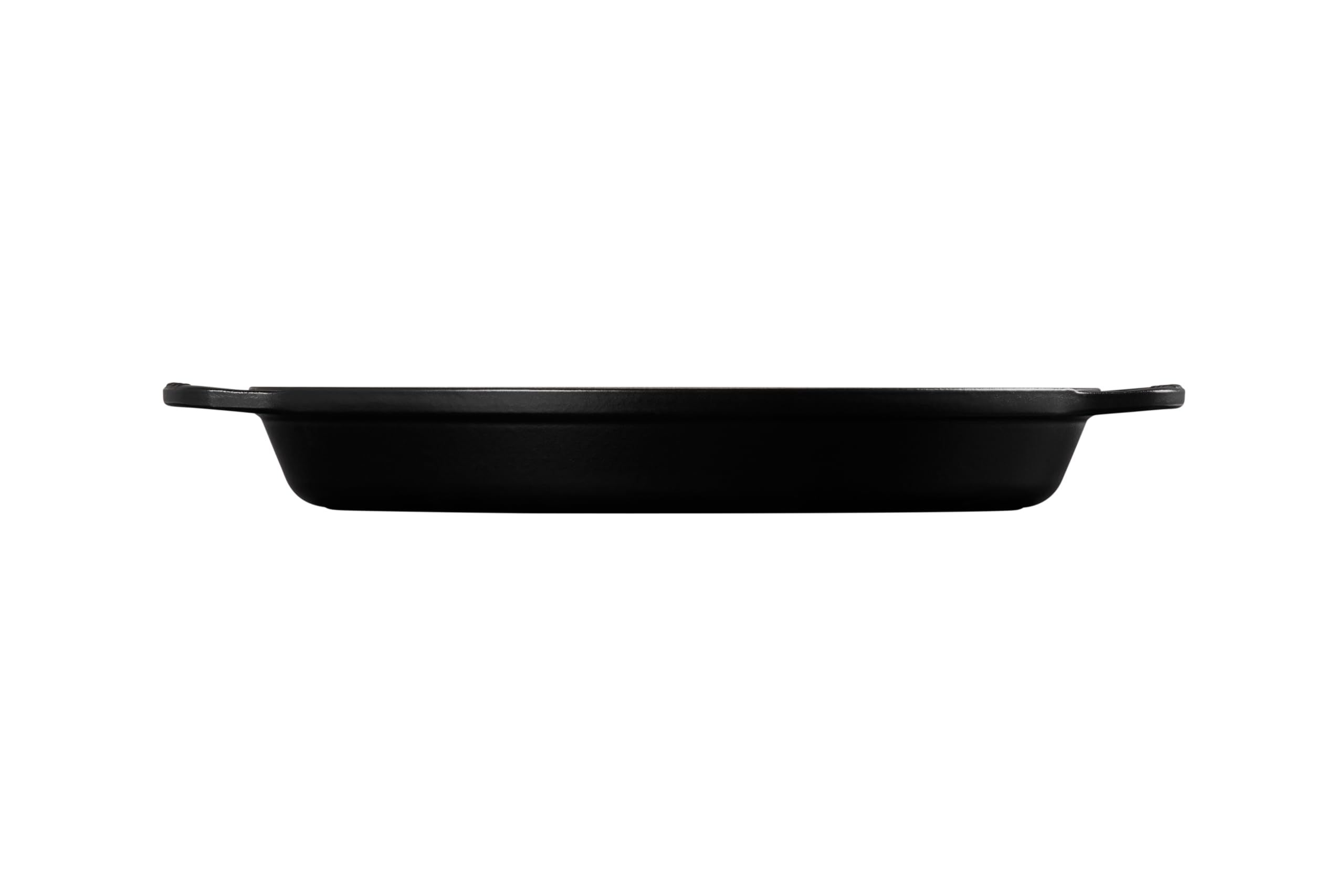 Le Creuset 3 Quart Enameled Cast Iron Oval Dutch Oven - Signature Licorice Black for Baking, Roasting & Slow Cooking | Perfect for Casseroles, Bread & Stews
