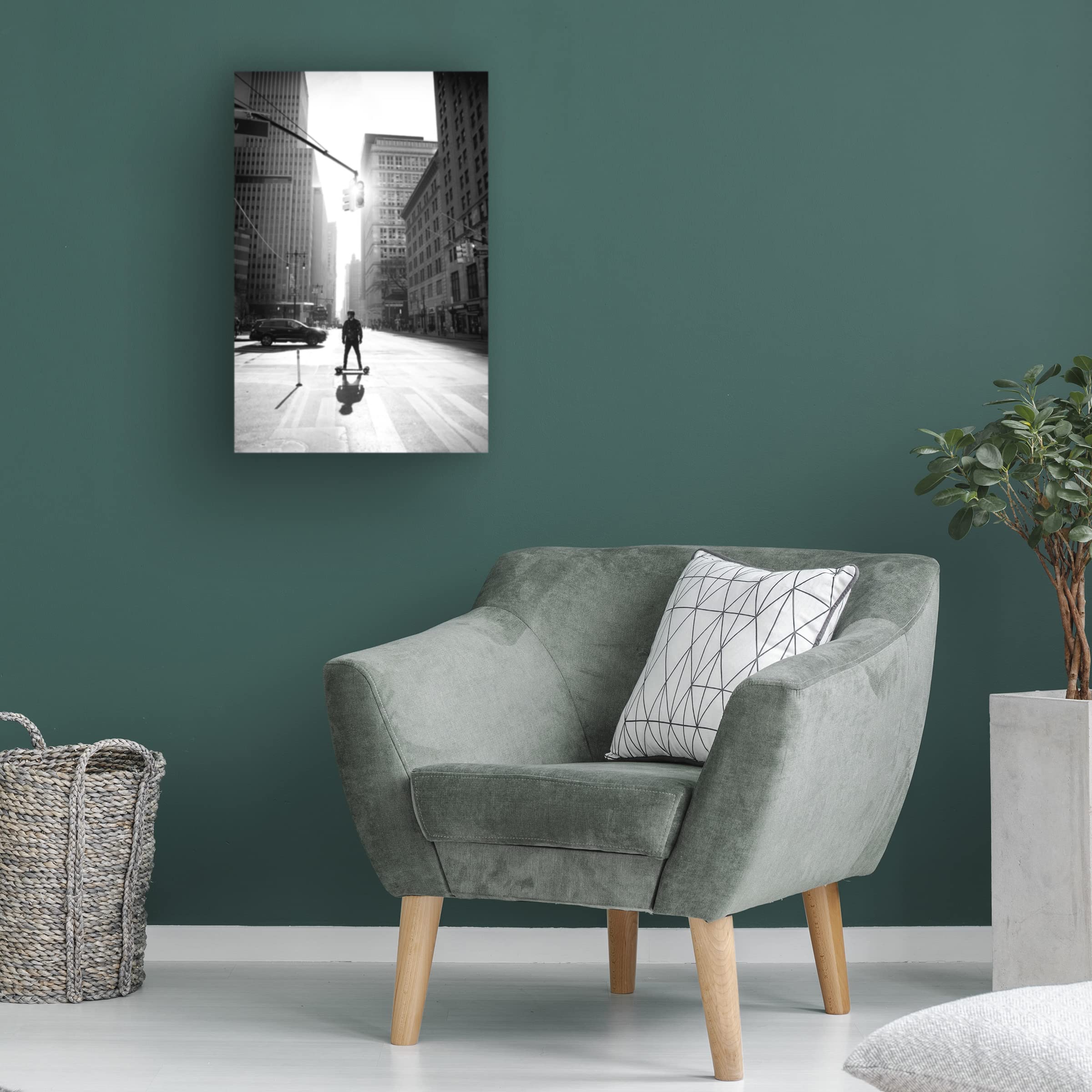 Trademark Fine Art 'Manhattan' Canvas Wall Art Print by Martin Froyda - Modern Cityscape Painting for Living Room, Office & Home Decor
