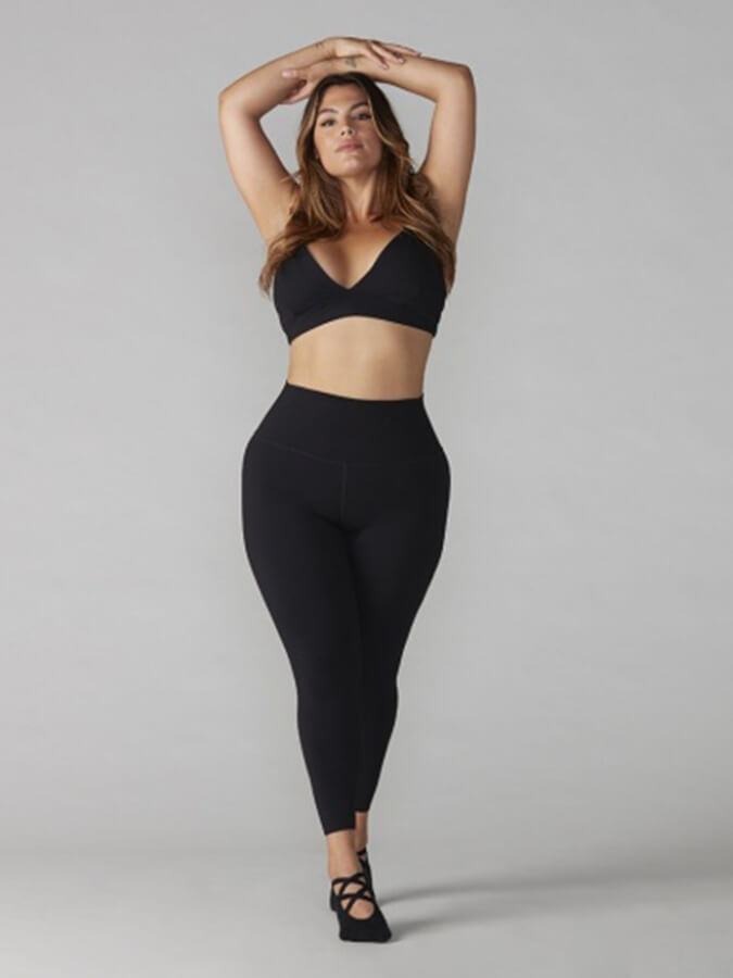 Tavi Adjustable Studio Women's Sports Bra - High Support Workout Top for Running, Yoga & Gym - Breathable Comfort in Ebony Black