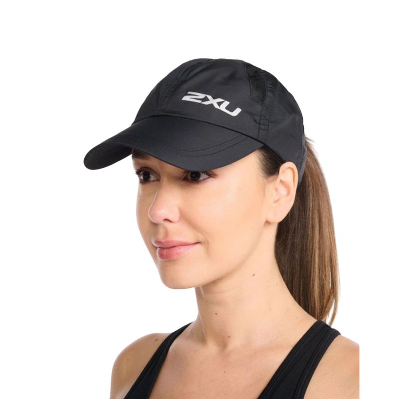2XU Performance Run Cap - Black - Lightweight & Breathable Running Hat for Men & Women - Perfect for Jogging, Hiking & Outdoor Sports