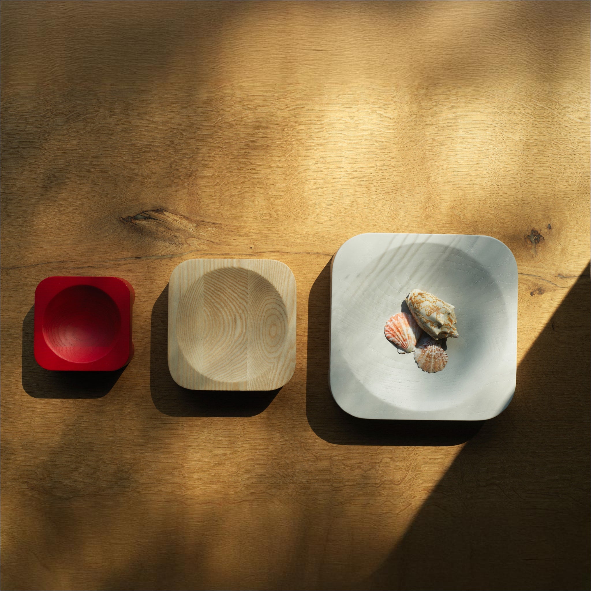 Normann Copenhagen Chub Bowl - Large Warm Grey Ceramic Serving Bowl for Salads, Snacks & Home Decor