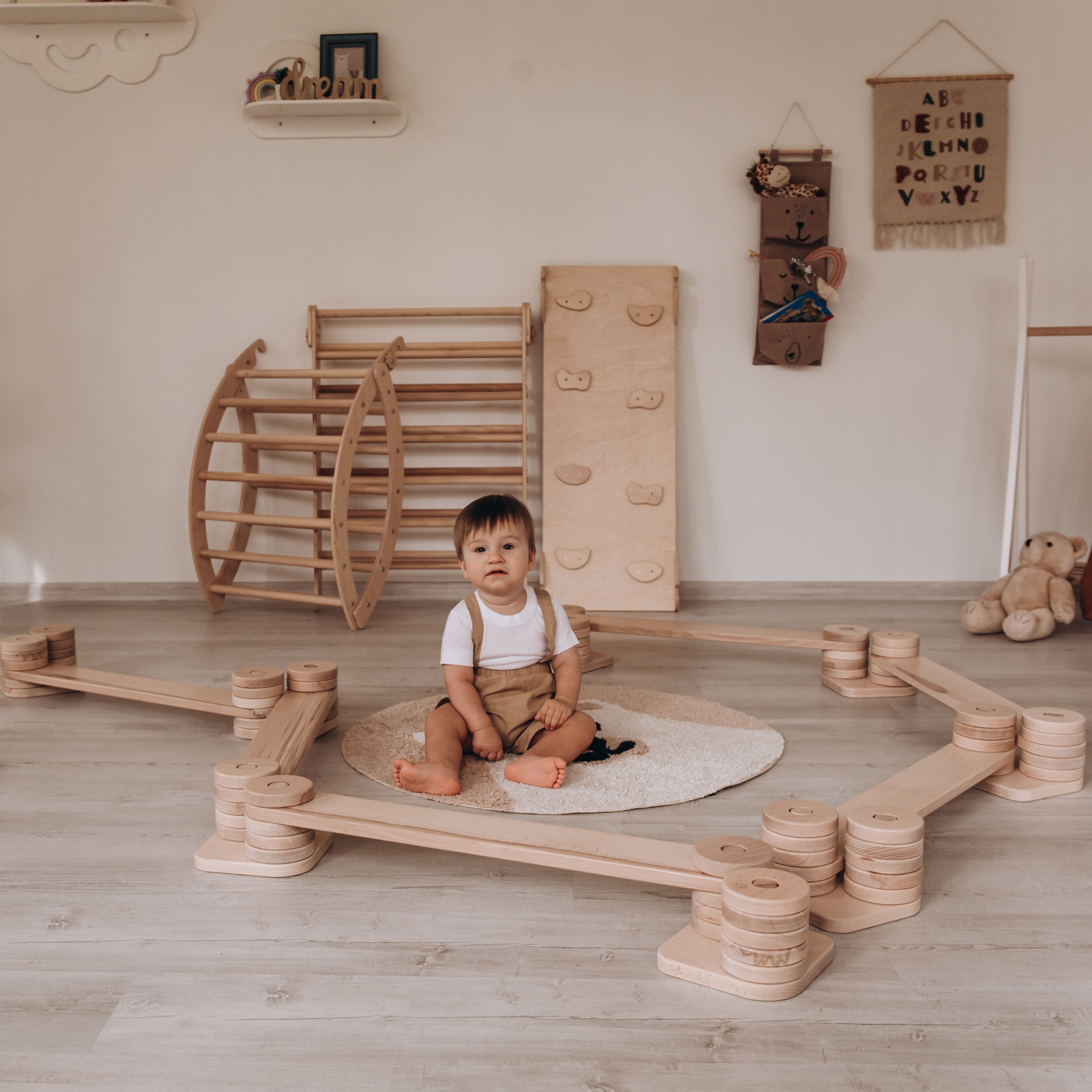 Kids Balance Beam - Non-Slip Gymnastics Training Equipment for Toddlers & Children - Perfect for Indoor/Outdoor Play, Yoga, and Motor Skill Development