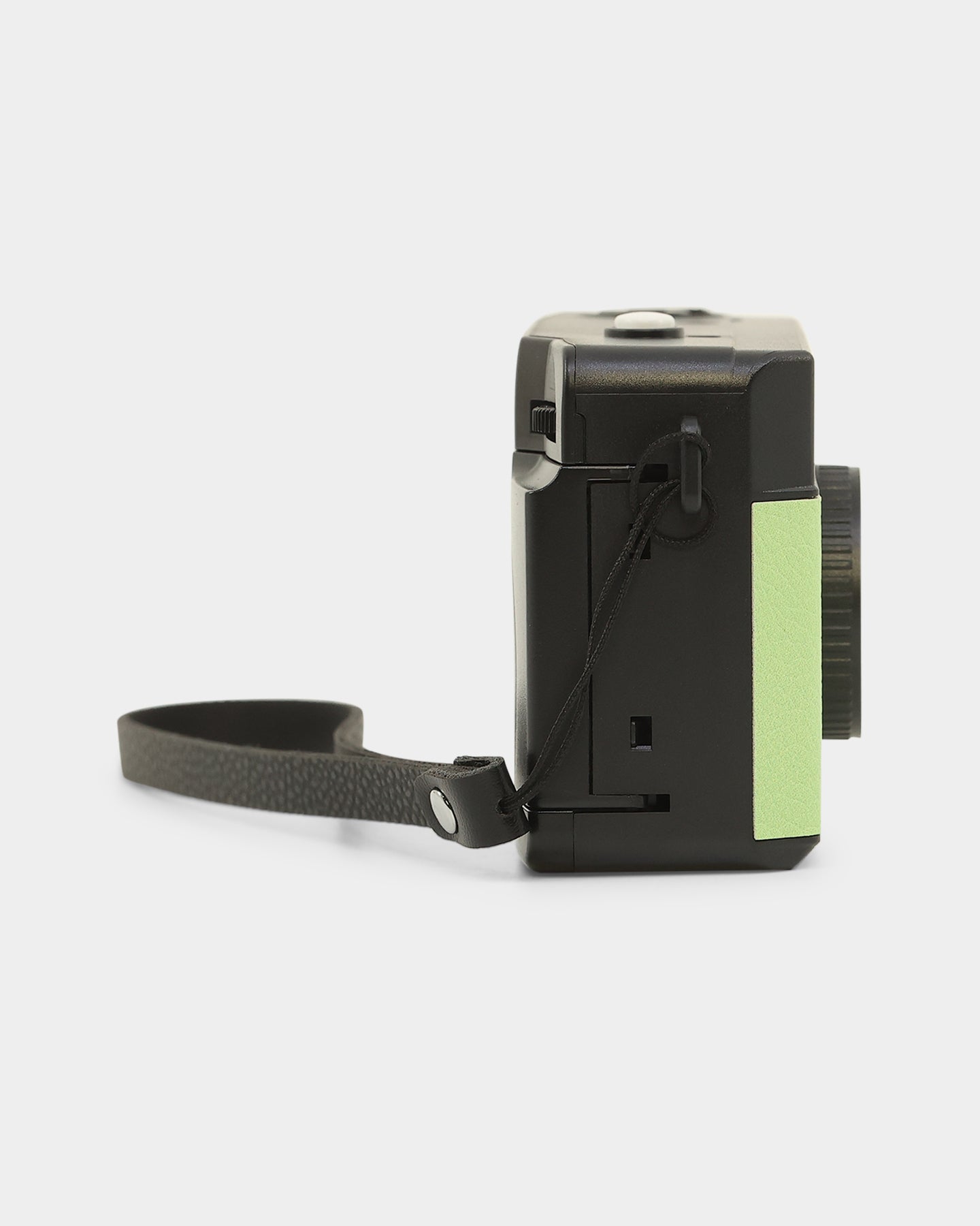 35mm Reusable Film Camera - The Reloader (Green) | Vintage Style Analog Photography for Travel, Parties & Everyday Use