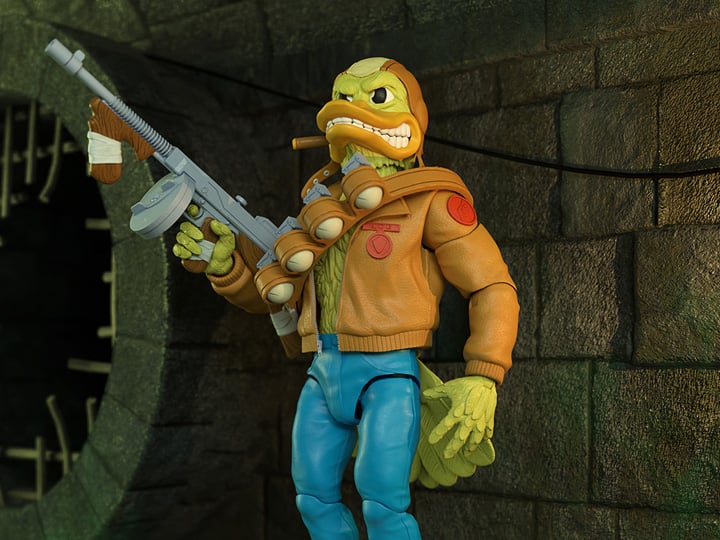 Teenage Mutant Ninja Turtles ULTIMATES! Ace Duck Action Figure - Collectible TMNT Toy for Fans & Collectors - Perfect for Display, Play, and Nostalgic Gift Giving