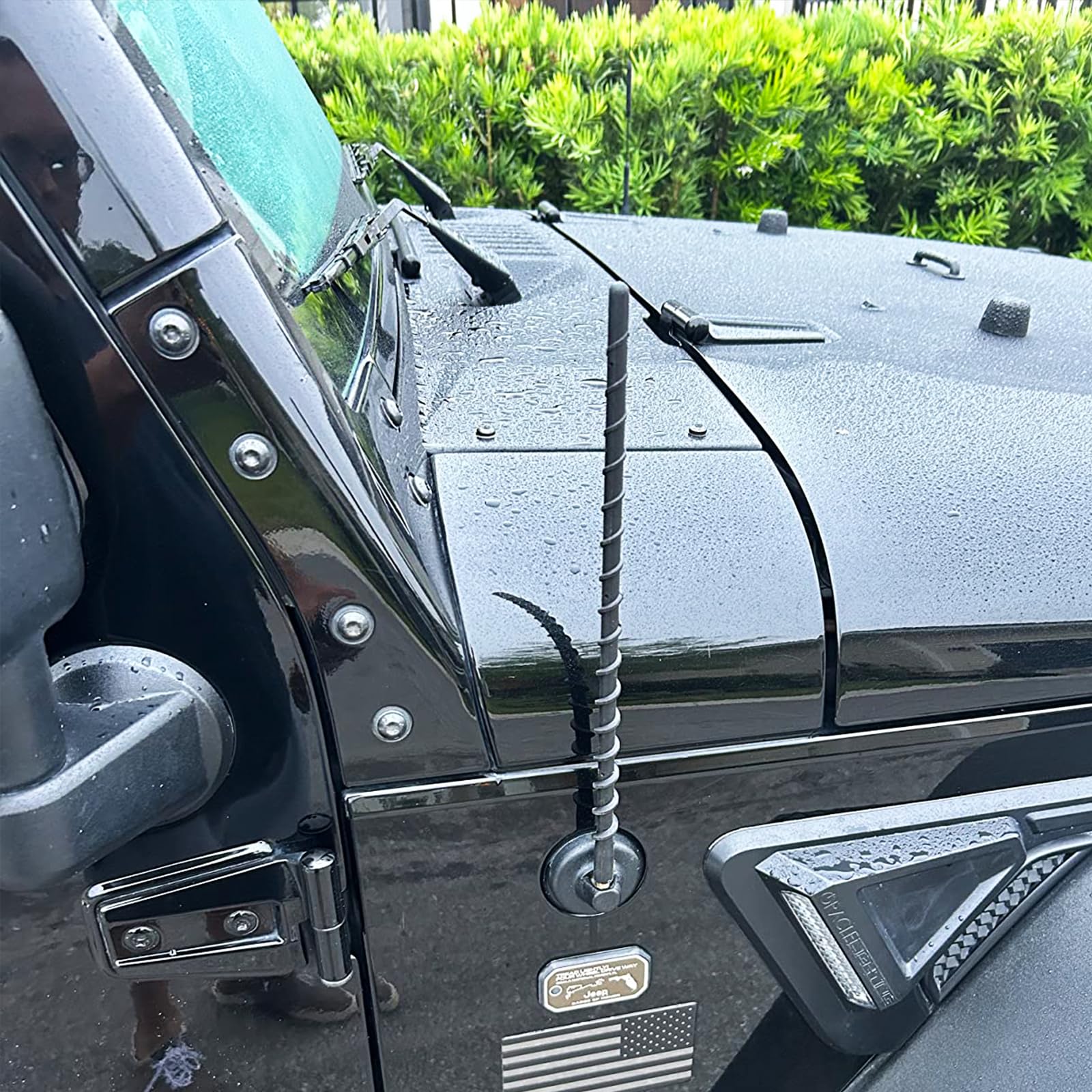 VOFONO 9 Inch Short Car Radio Antenna Replacement for 2007-2025 Jeep Wrangler & Gladiator JL JK JT Unlimited Sport Rubicon Sahara Mojave Willys 4xe - Perfect for Off-Roading & Enhanced FM/AM Reception