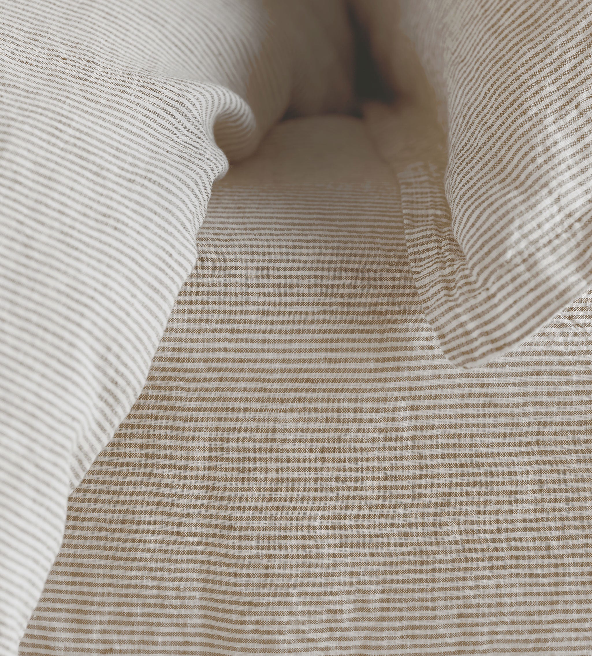 100% Natural Linen Fitted Sheet with Sid Stripe - Breathable & Soft Bedding for Comfortable Sleep - Perfect for Master Bedroom, Guest Room & Vacation Homes