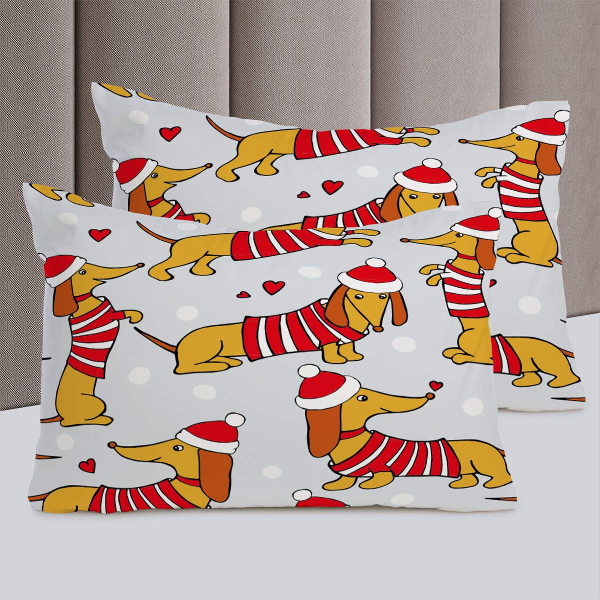**Cartoon Sausage Dog Christmas Queen Comforter Set – 4-Piece Lightweight Microfiber Duvet Cover with Grey Dot Backdrop – Soft Bedding for Adults & Teens – Perfect for Winter & Holiday Decor**    *(Use Case: Cozy holiday-themed bedroom upgrade for Christmas, winter warmth, and playful pet-inspired decor.)*