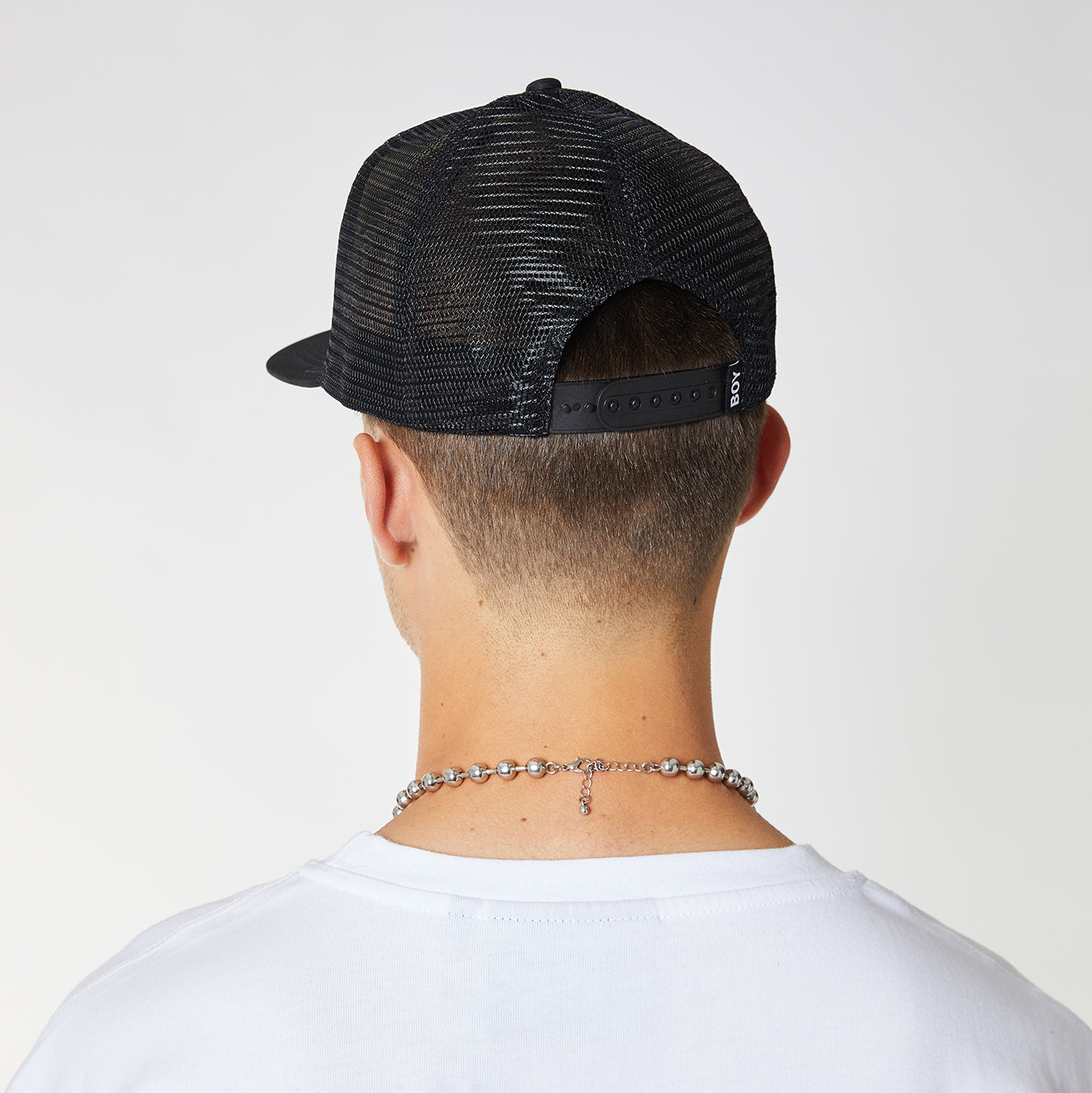 BOY LONDON Mesh Snapback Cap - Trendy Adjustable Dad Hat for Men & Women - Perfect for Streetwear, Hip Hop Fashion & Casual Outfits