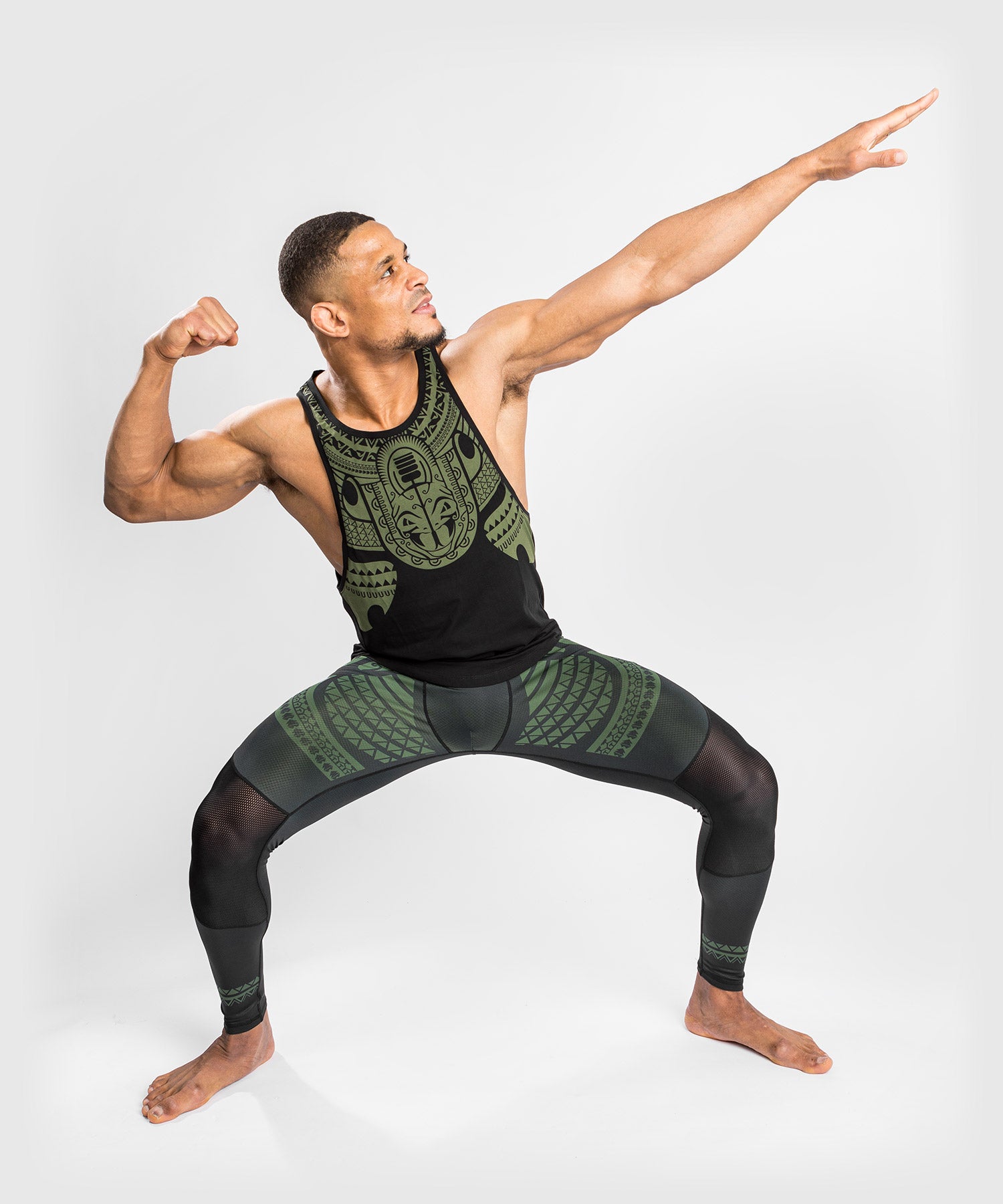 Venum Nakahi Tank Top for Men - Breathable & Lightweight Workout Shirt - Black/Khaki - Perfect for MMA Training, Gym & Streetwear