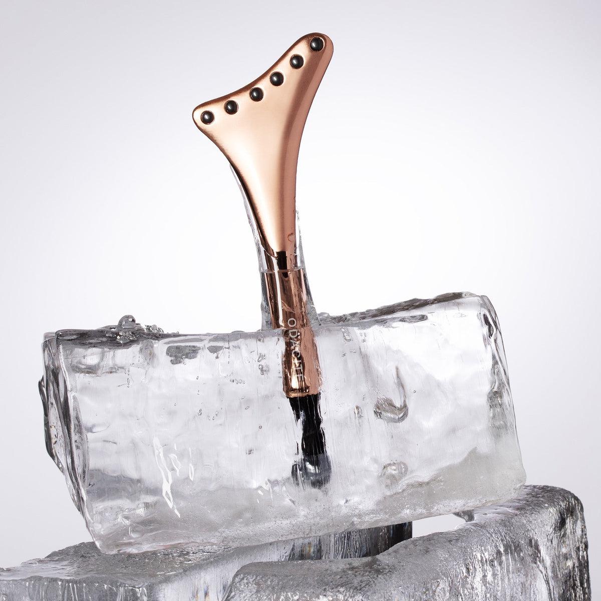 Cryo Tech Facial Tool - Ice Roller for Face & Eye Puffiness Relief - Skincare Massage for Glowing Skin - Perfect for Morning Routine & Post-Workout Recovery
