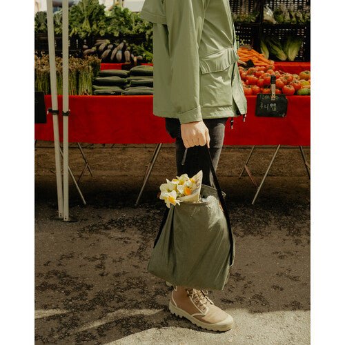 Peak Design Packable Tote Bag - Lightweight & Water-Resistant Travel Tote for Women & Men - Perfect for Beach, Grocery Shopping & Daily Commute