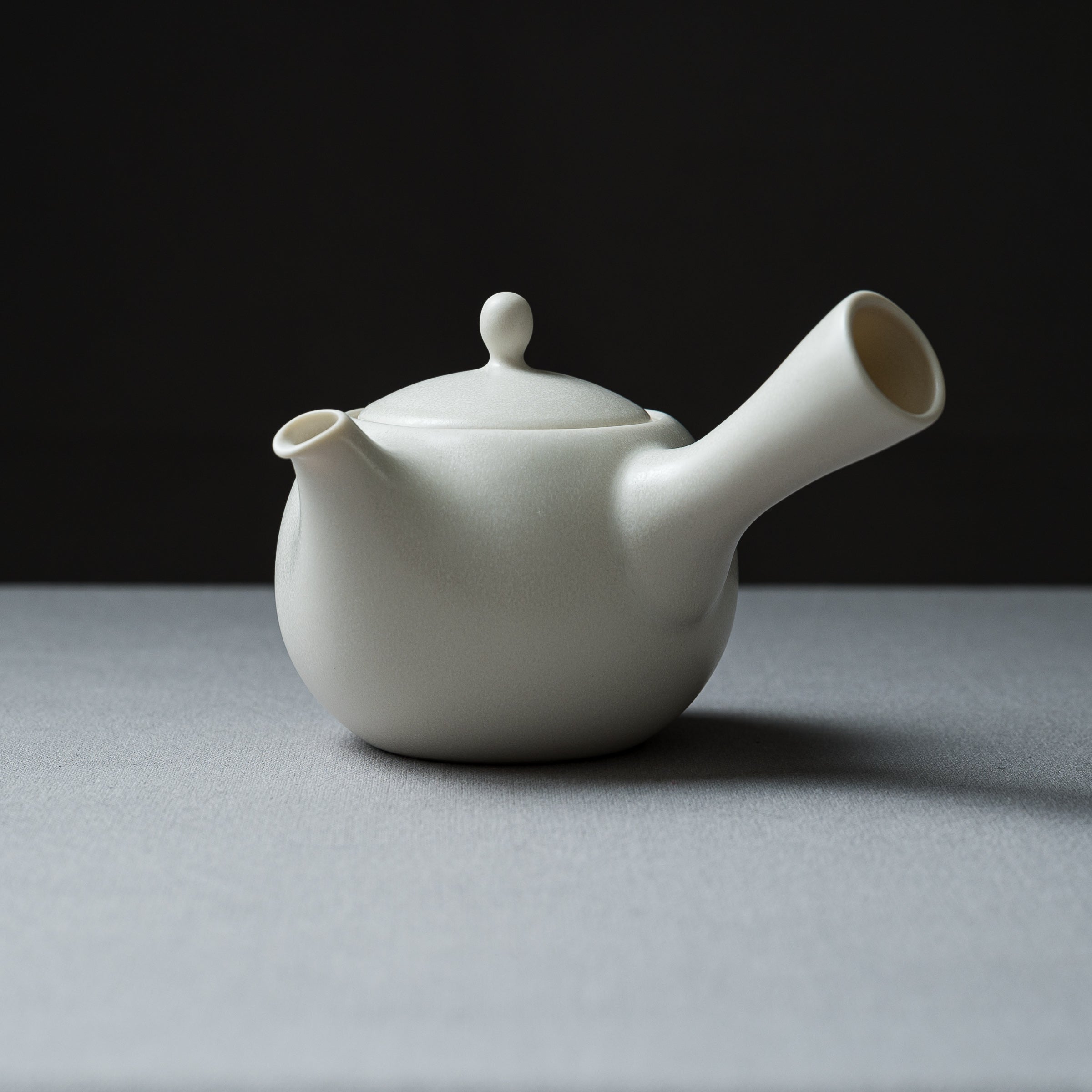 Yui Kyusu Japanese Teapot 330ml - Side Handle, 4 Colors - Perfect for Green Tea, Matcha & Herbal Brewing at Home or Office