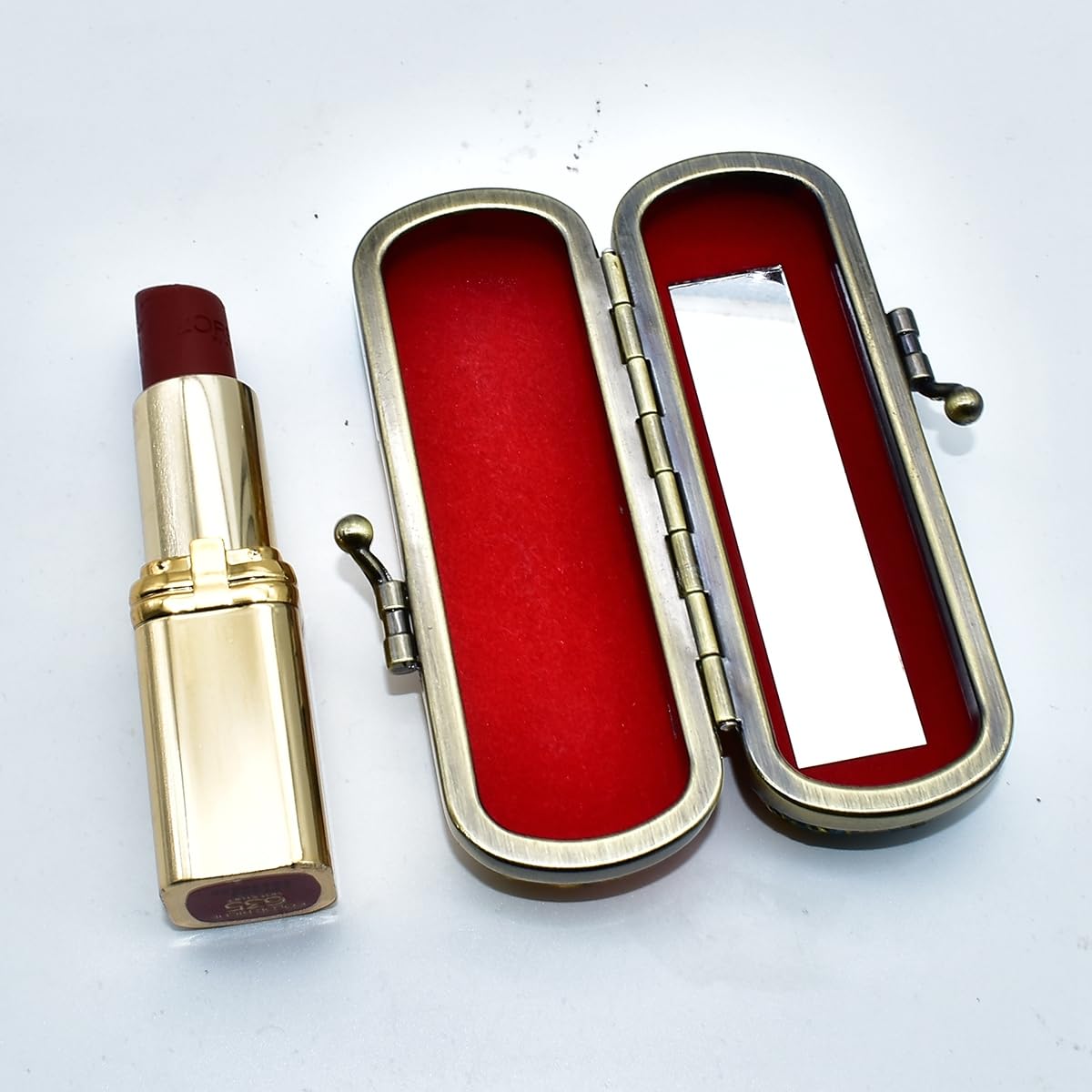 Floral Lipstick Case with Mirror for Women - Elegant Green Makeup Organizer for Travel, Home & Daily Use