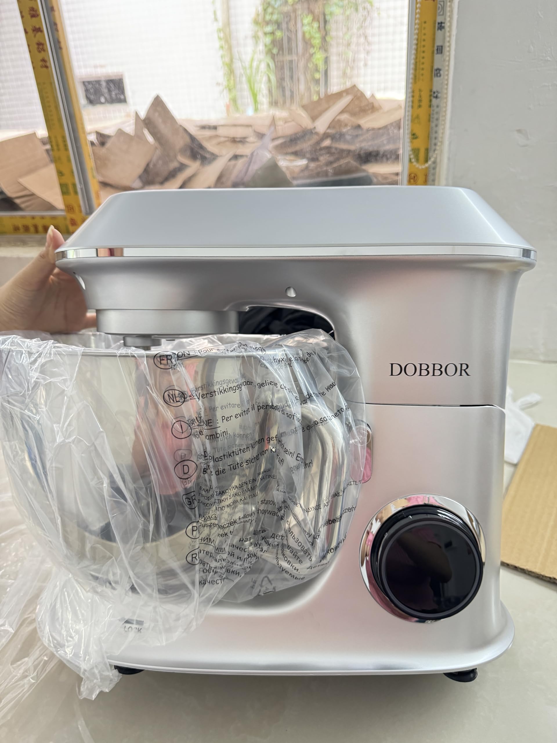 DOBBOR 9.5QT 660W Electric Stand Mixer - 7-Speed Tilt-Head Dough Mixer with Dough Hook, Whisk & Beater - Perfect for Baking Bread, Cakes, Cookies, Pizza & Muffins - Silver | Ideal for Home Bakers & Professional Kitchens