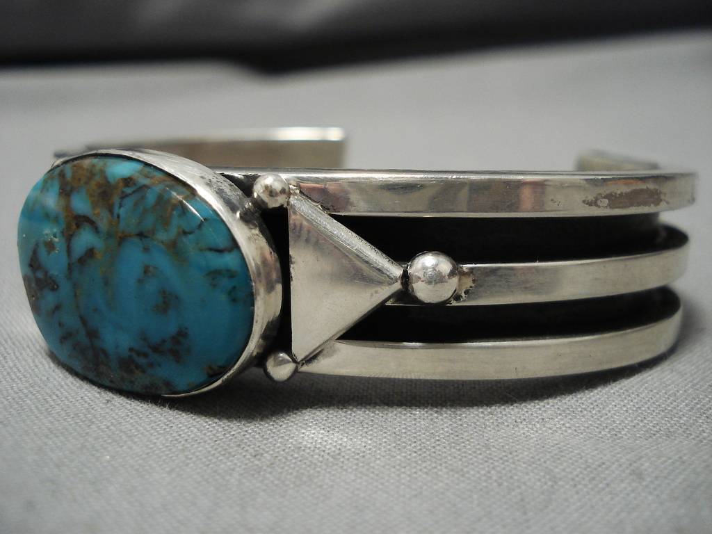Authentic Native American Navajo Sterling Silver Turquoise Bracelet - Handcrafted Jewelry for Women, Boho Fashion Accessory | Perfect for Festivals, Weddings & Everyday Wear