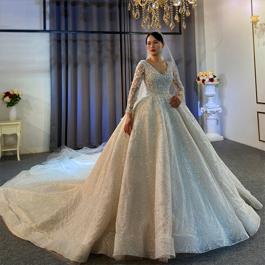 Stunning Long Lace Wedding Dress 2022 | V-Neckline Luxury Bridal Gown | High-Quality A-Line Silhouette | Perfect for Church Ceremony, Beach Wedding & Formal Reception