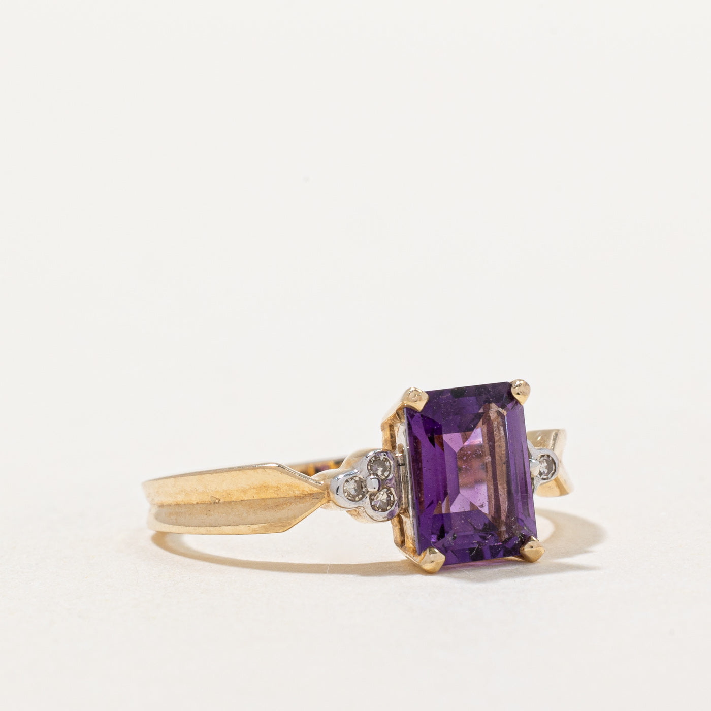 1.35ct Amethyst & 0.04ct Diamond Ring for Women - Size 7.5 | Elegant Purple Gemstone Jewelry | Perfect for Engagement, Anniversary & Special Occasions