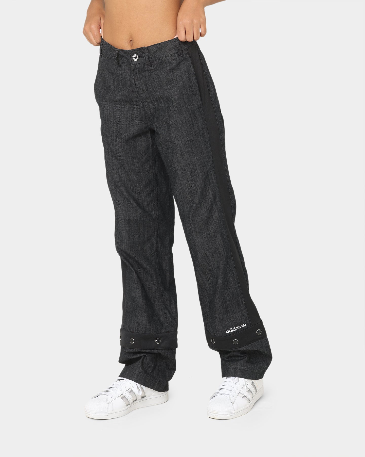 Adidas Women's Twill Track Pants - Black Athletic Joggers for Running, Yoga & Casual Wear