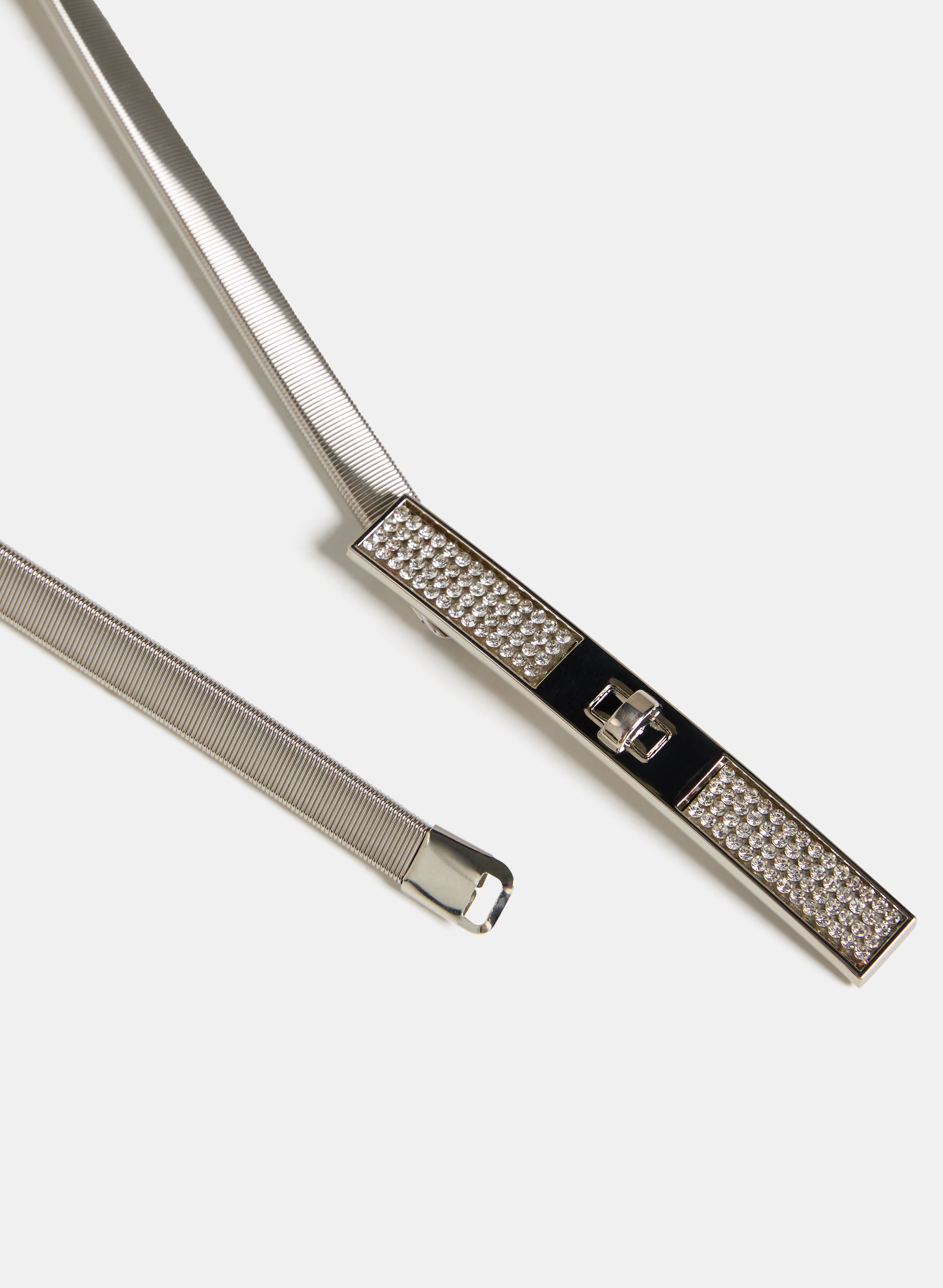 Elegant Crystal Embellished Chain Belt for Women - Fashion Waist Accessory for Dresses, Jeans & Evening Wear