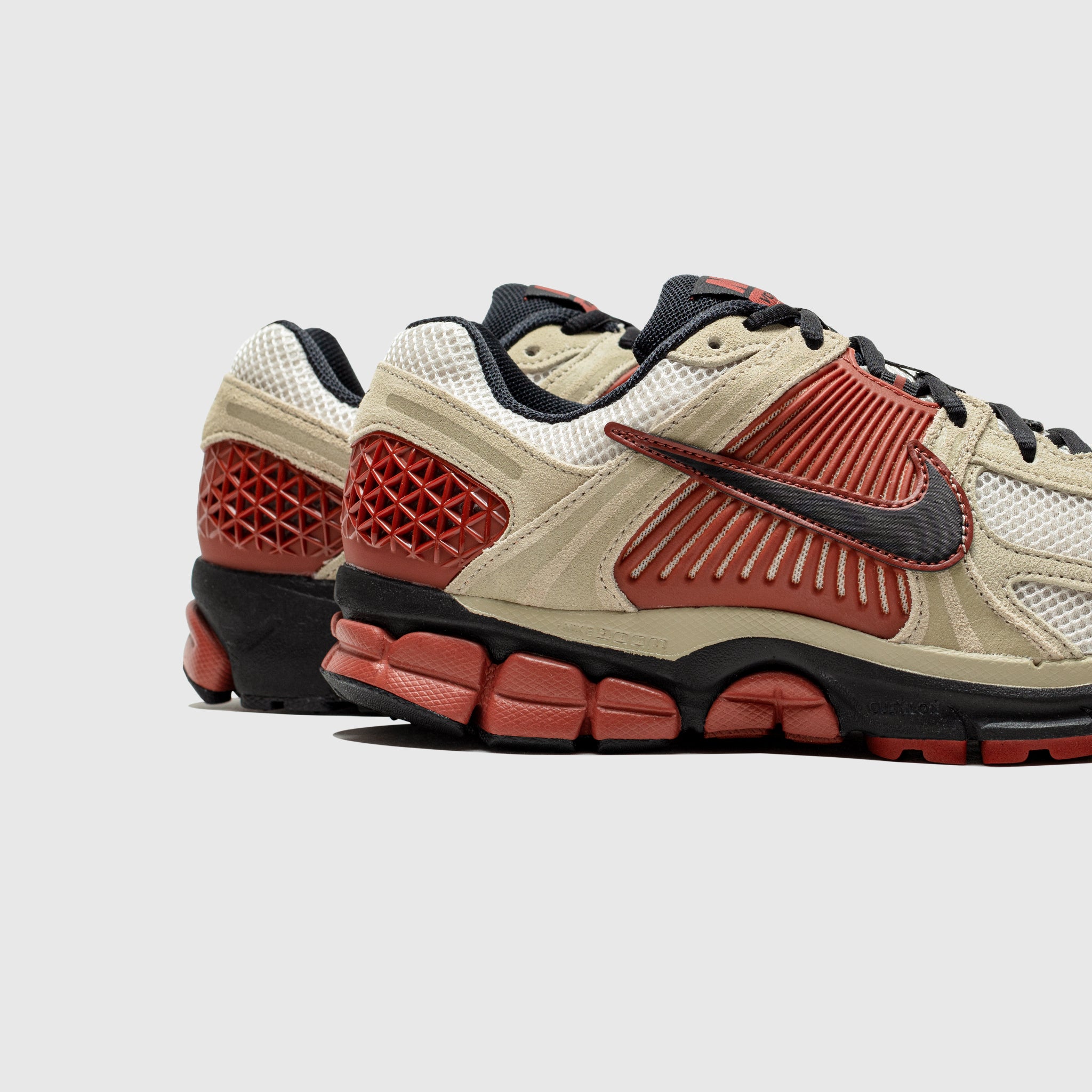 Nike Zoom Vomero 5 Running Shoes - Desert Khaki | Lightweight Cushioned Sneakers for Men & Women | Perfect for Jogging, Gym Workouts & Everyday Wear