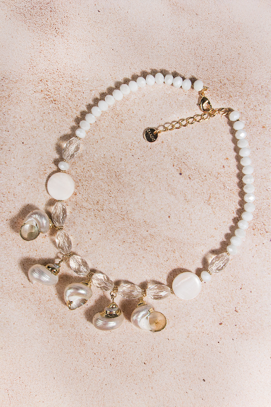Elegant Beaded Gold Seashell Necklace for Women - Boho Beach Jewelry Gift for Summer Vacation & Wedding Accessories