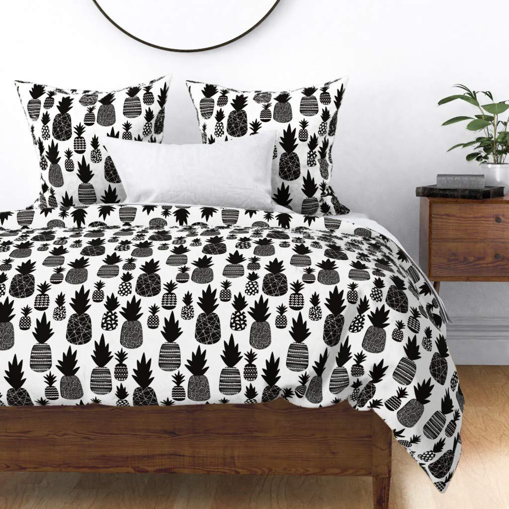 Custom Cotton Sateen Duvet Cover King/California King - Black & White Tropical Pineapple Print | Geometric Jungle Pattern | Gender Neutral Bedding for Summer & Modern Home Decor