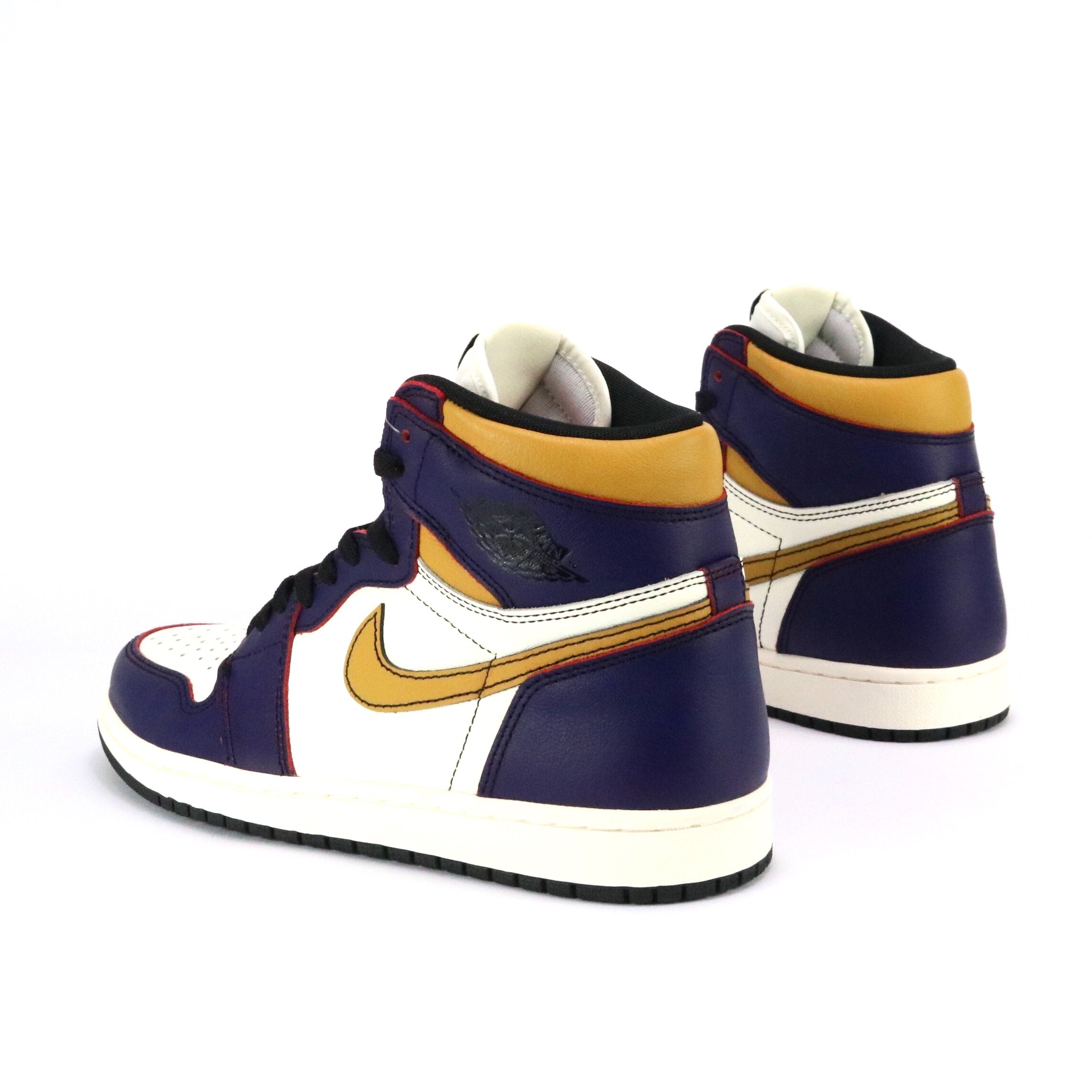 Air Jordan 1 High Retro OG Defiant SB LA to Chicago Court Purple Basketball Shoes - Men's Sneakers for Streetwear & Skateboarding Fashion