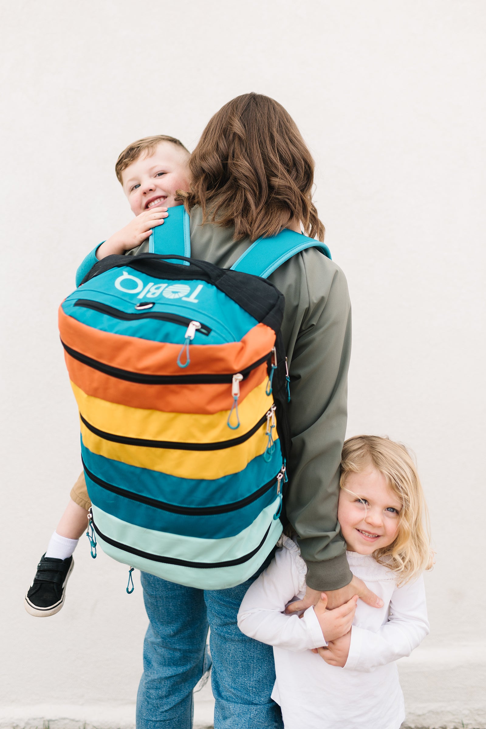 Colorado 30L Backpack - Lightweight Hiking Backpack for Men & Women, Water-Resistant Travel Daypack for Outdoor Adventures, Camping & Commuting (Restocking Soon)