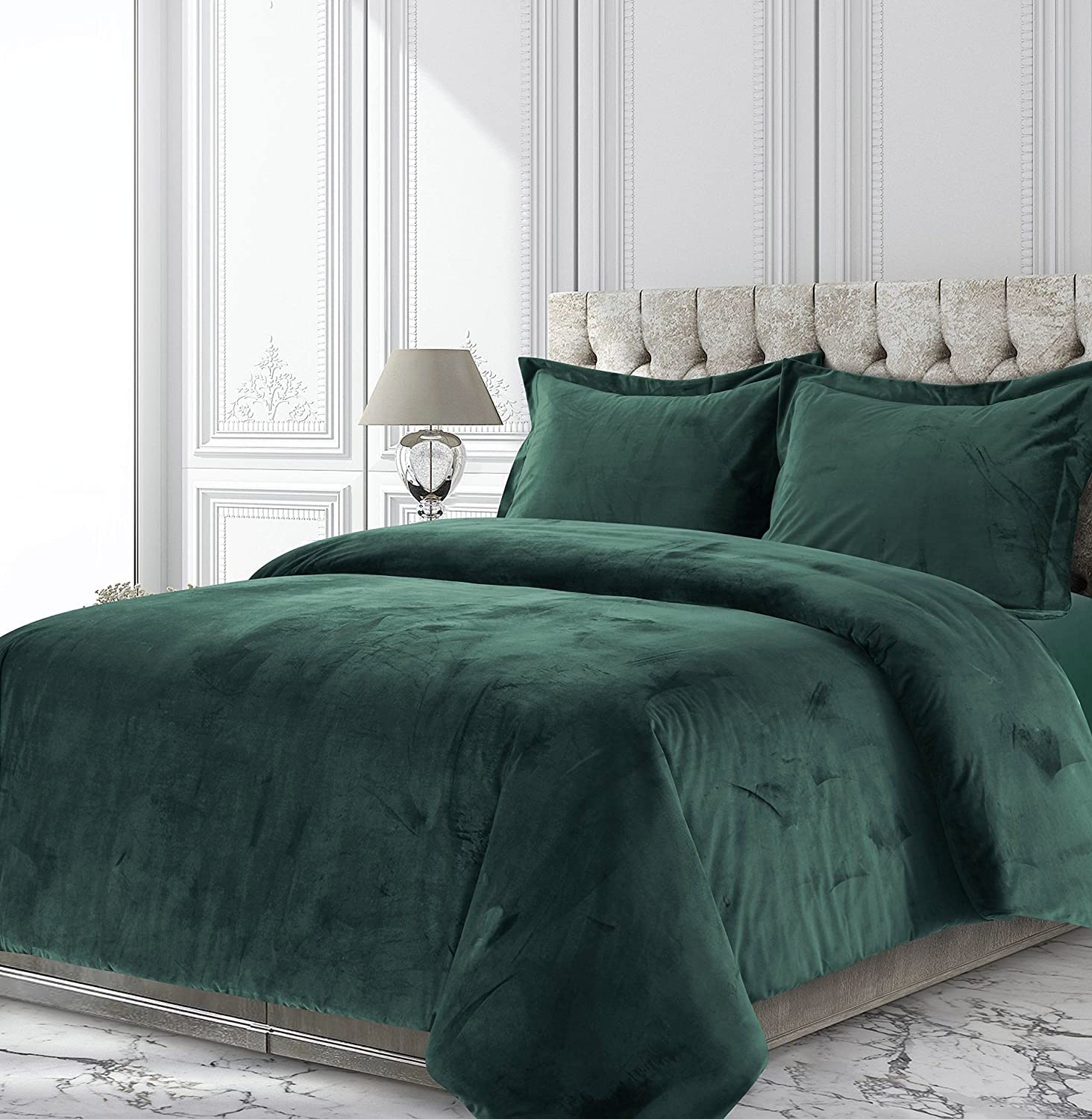 Premium 600 GSM Crushed Velvet Oversized King Comforter - Soft Mercantile Venice Velvet Sherpa Quilt Duvet Insert (98