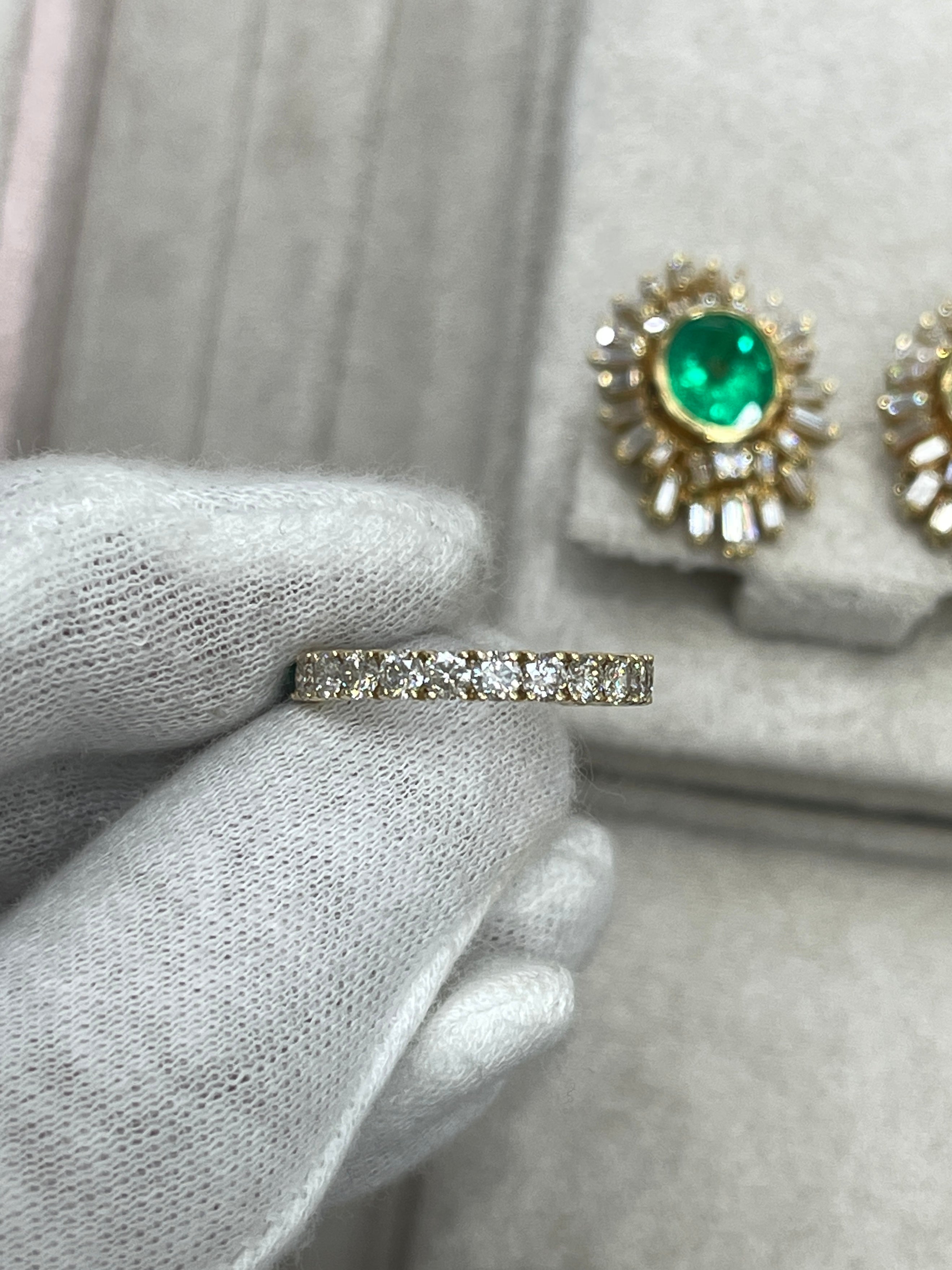 14K Gold Half Round Emerald & Diamond Eternity Band Ring - Size 7 | Wedding, Anniversary, Engagement Jewelry Gift for Women